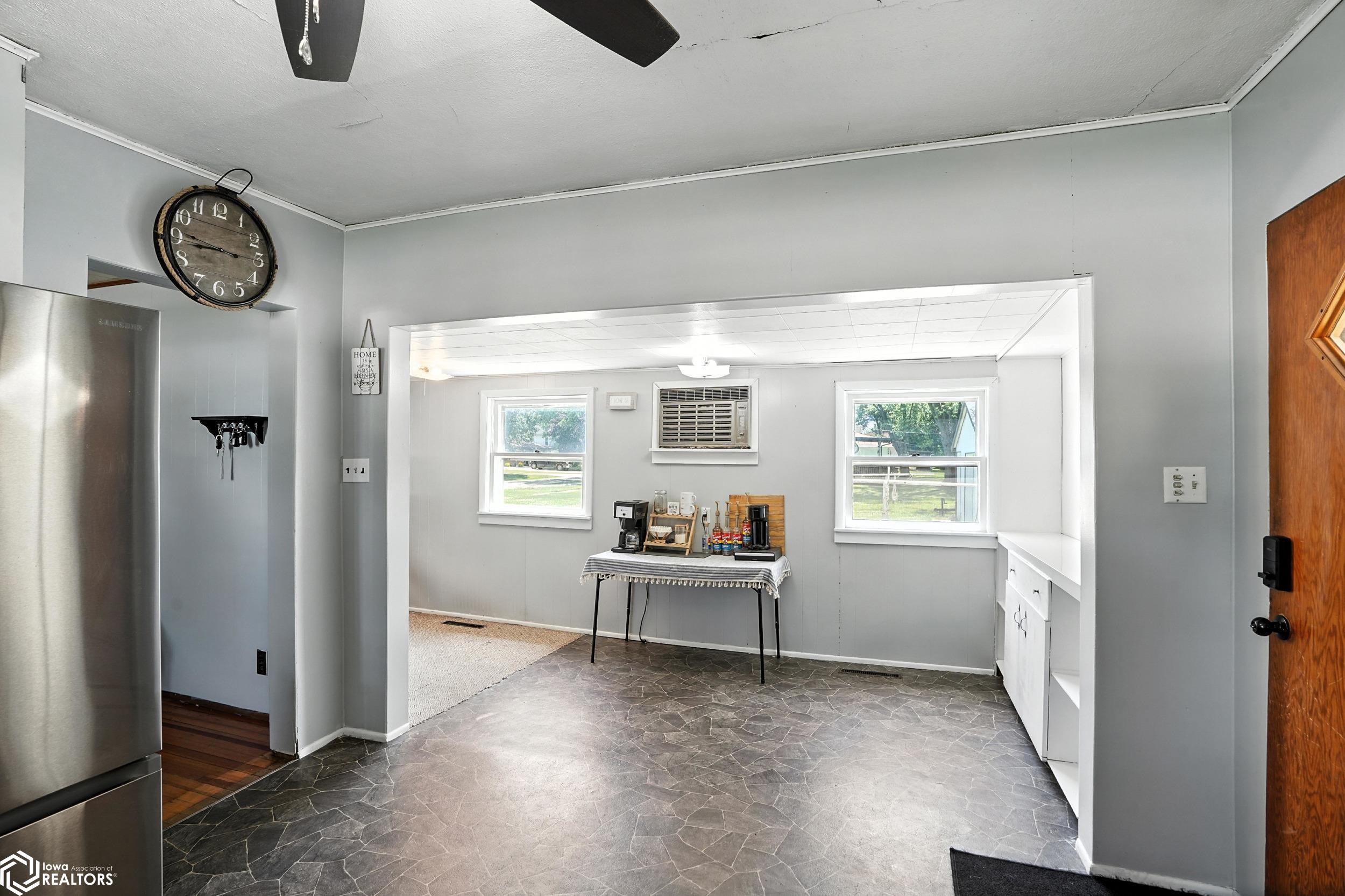 214 N Baker St, Keota, Iowa image 14