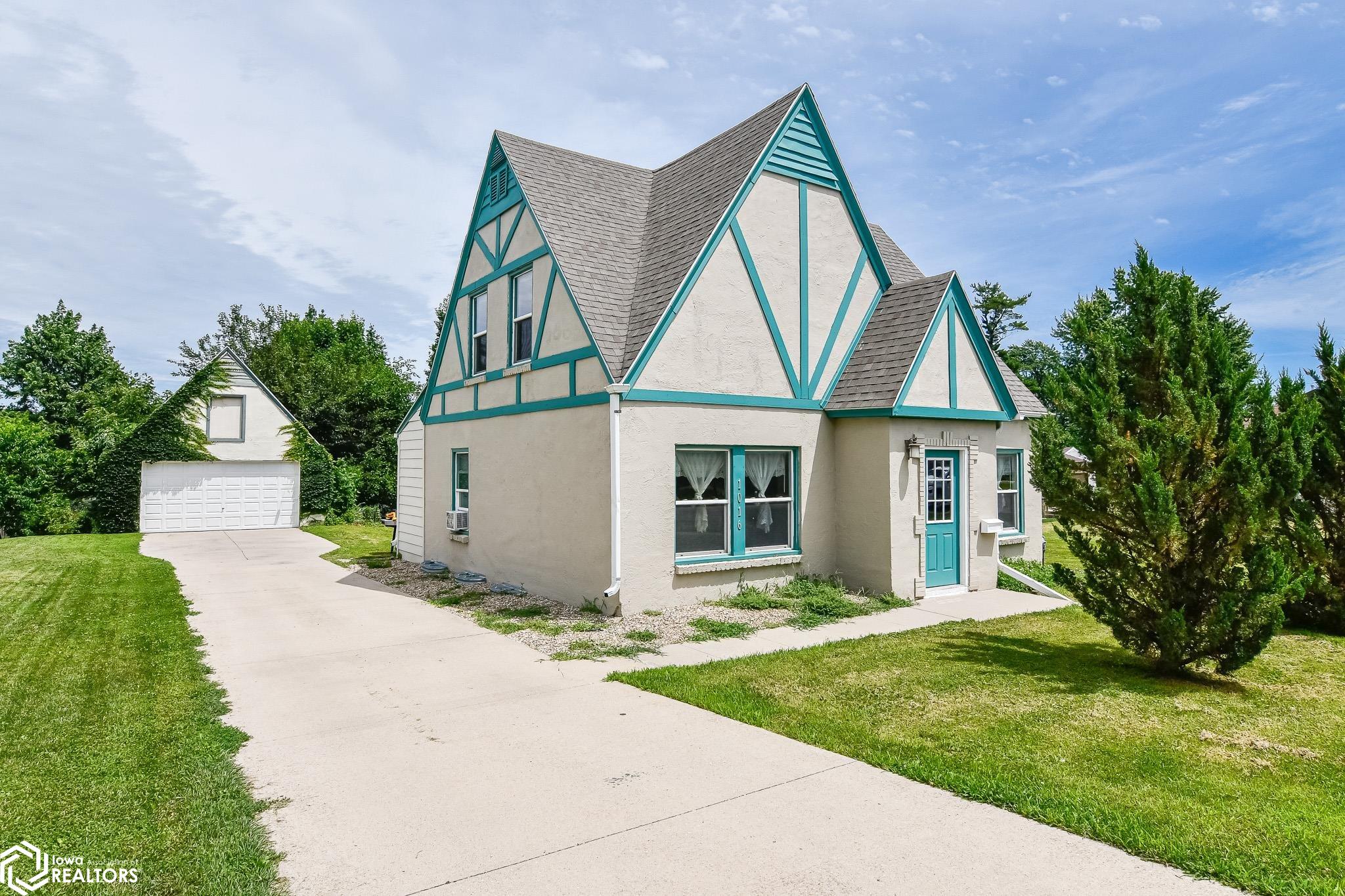 1016 E Anson Street, Marshalltown, Iowa image 1