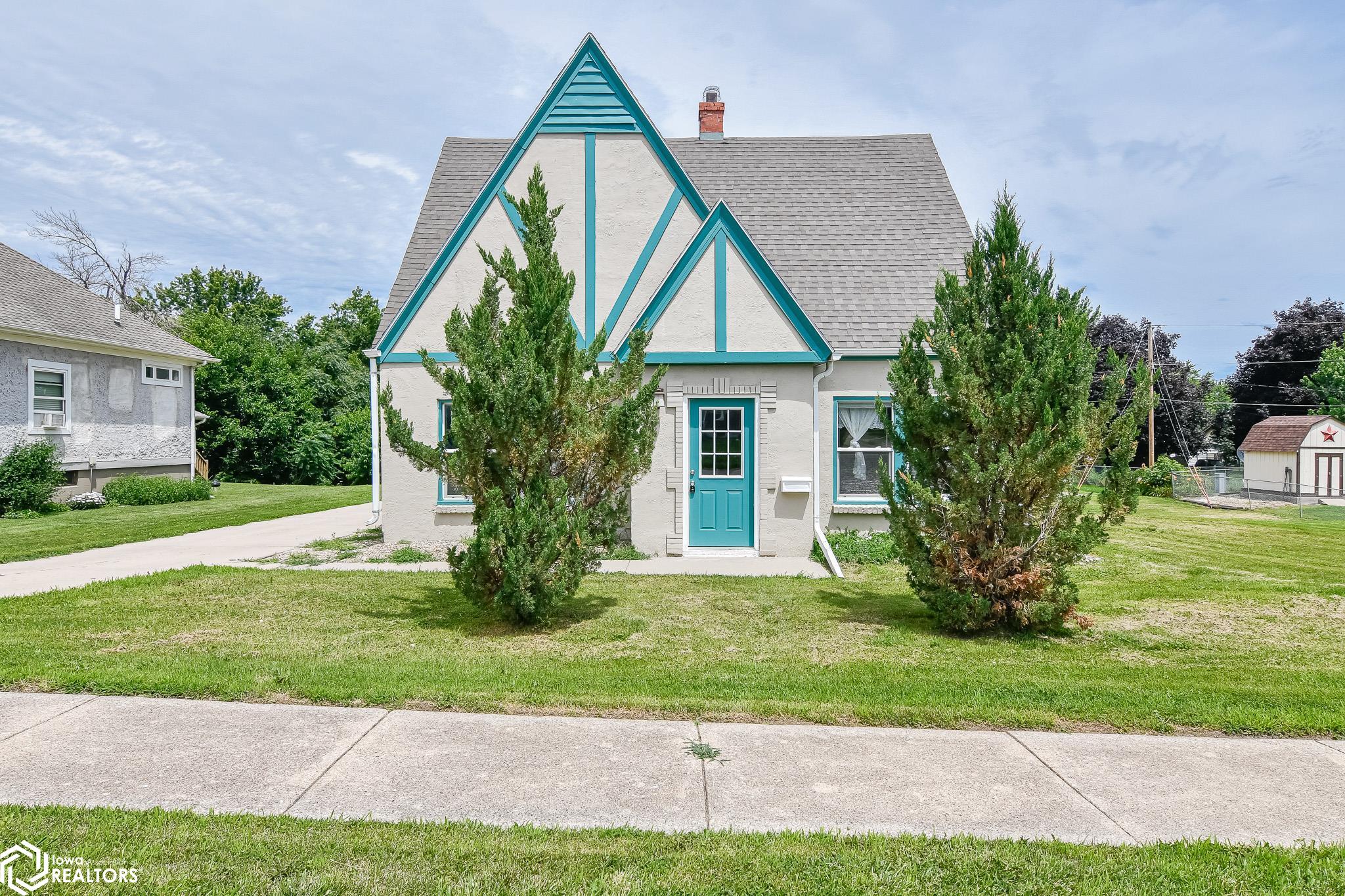1016 E Anson Street, Marshalltown, Iowa image 2