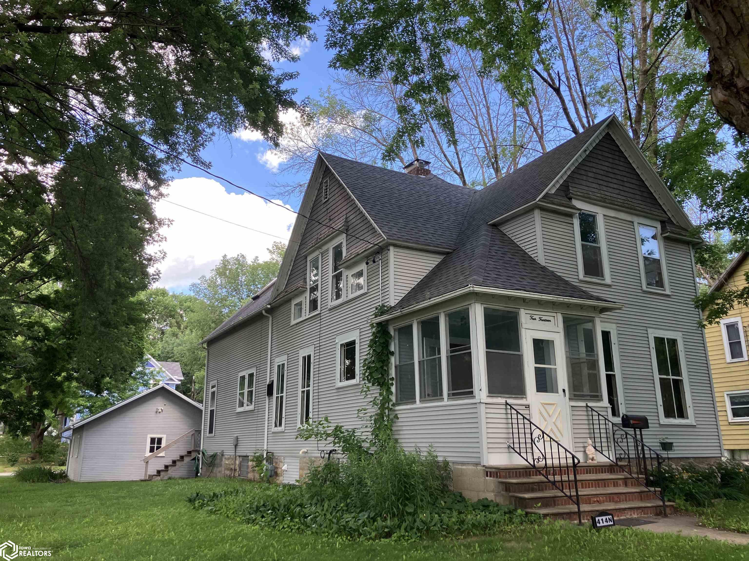 414 N 3rd Street, Clear Lake, Iowa image 1