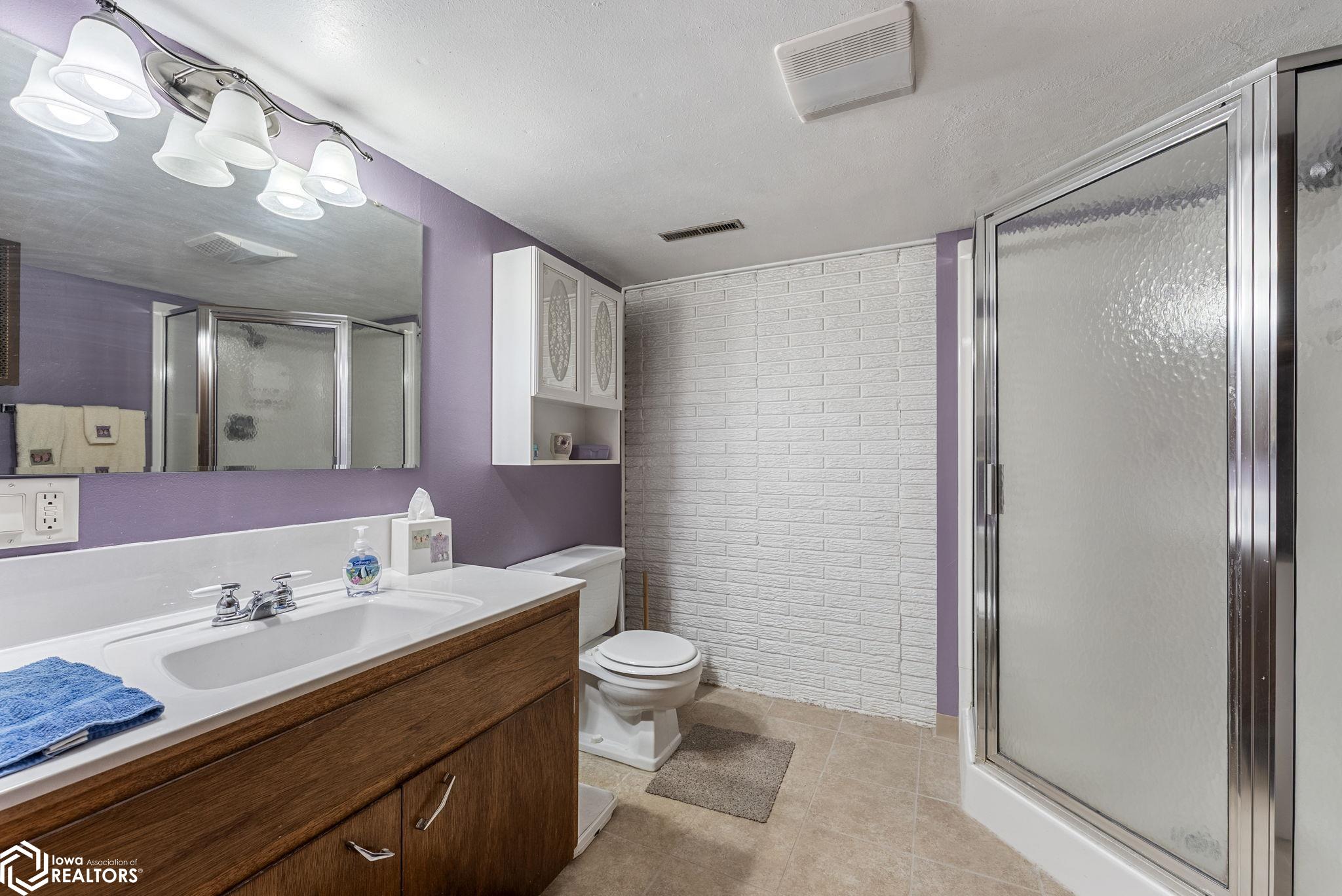 742 S 10th Avenue, Washington, Iowa image 29