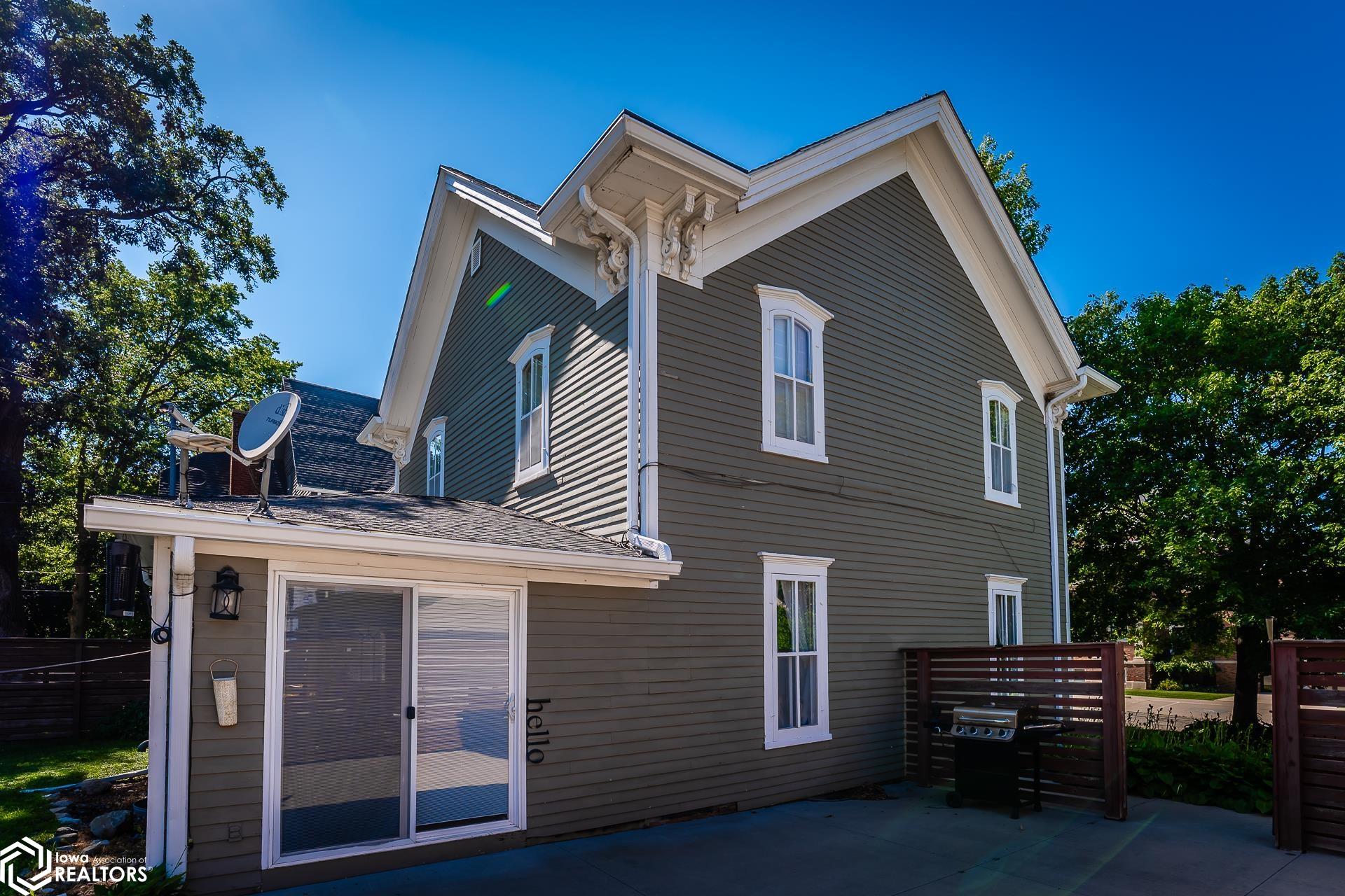 503 4th Street, Traer, Iowa image 4