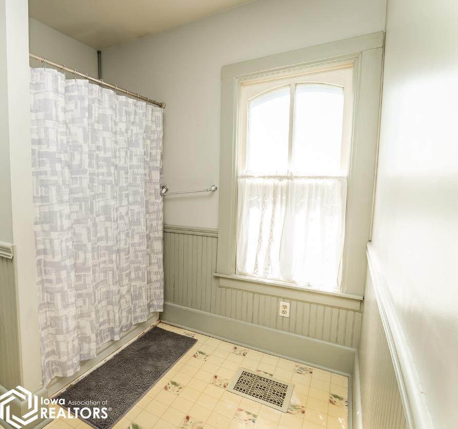 503 4th Street, Traer, Iowa image 35