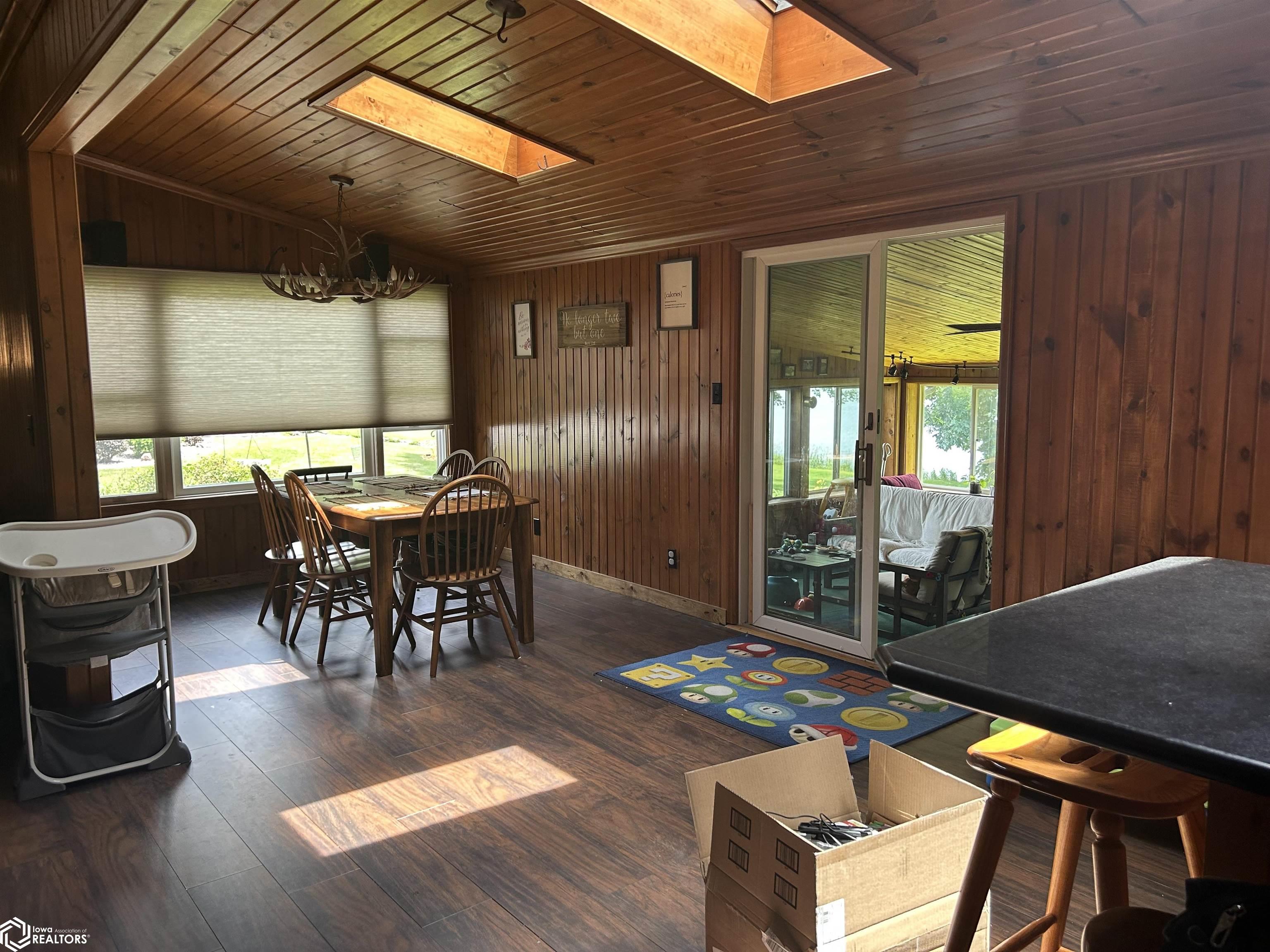 1431 Beeds Lake Drive, Hampton, Iowa image 6
