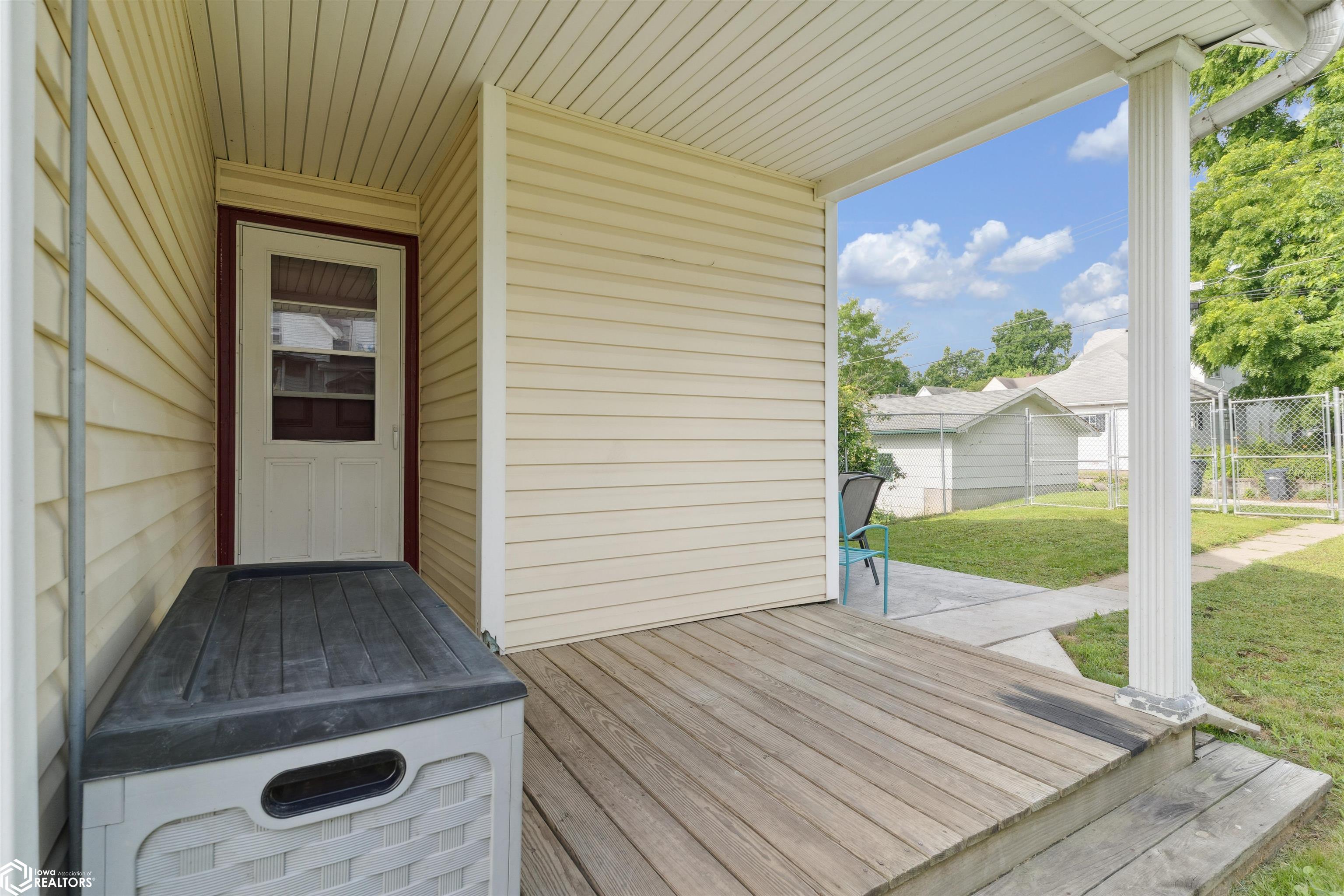 419 S Marshall Street, Burlington, Iowa image 19