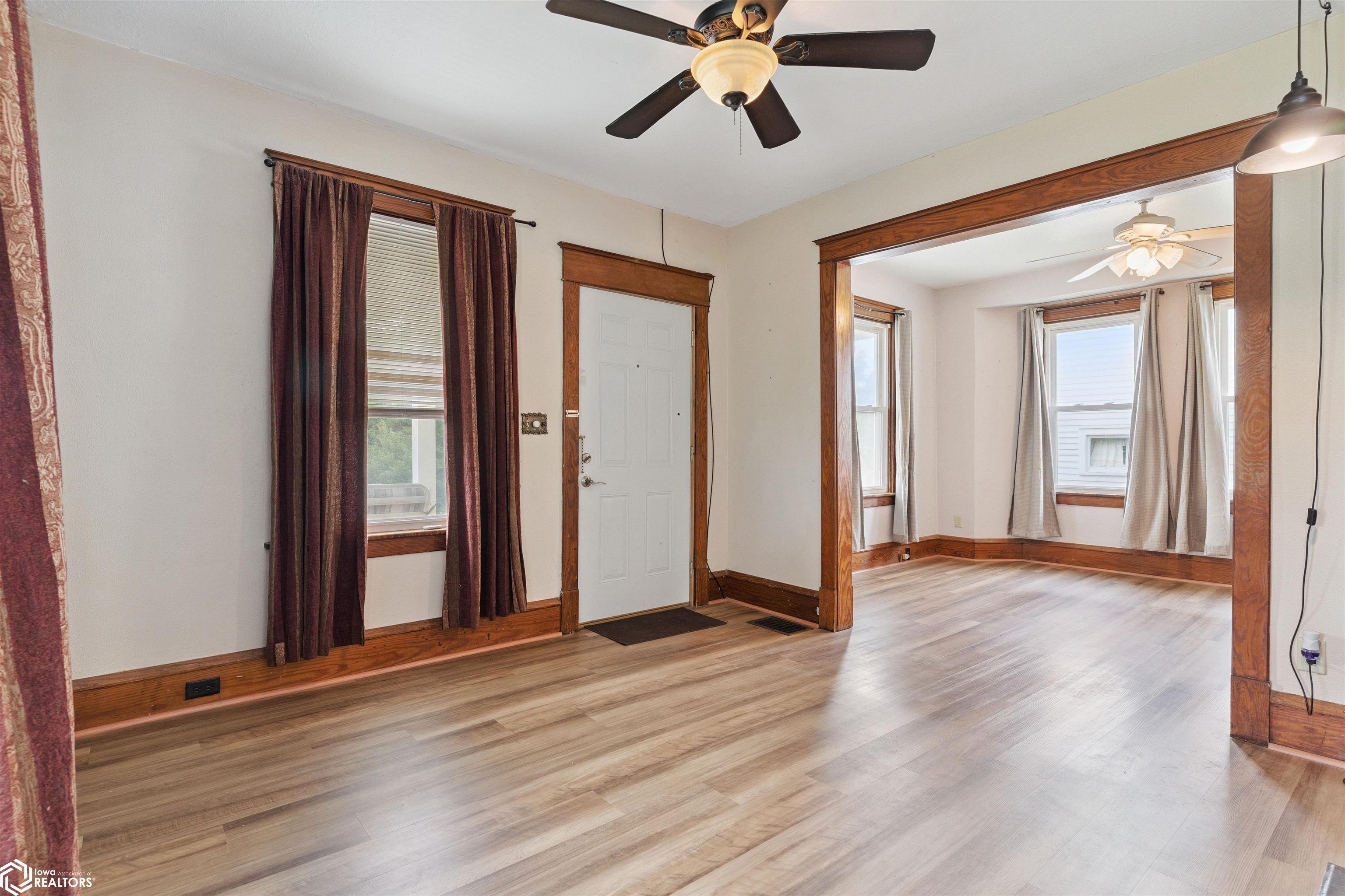 419 S Marshall Street, Burlington, Iowa image 5