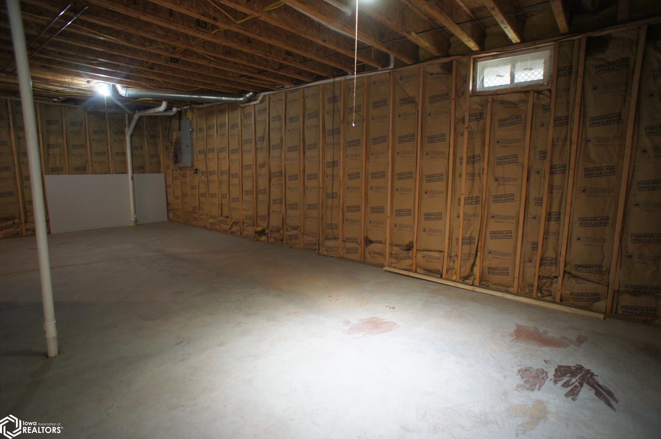 1909 Beach Street, Webster City, Iowa image 31