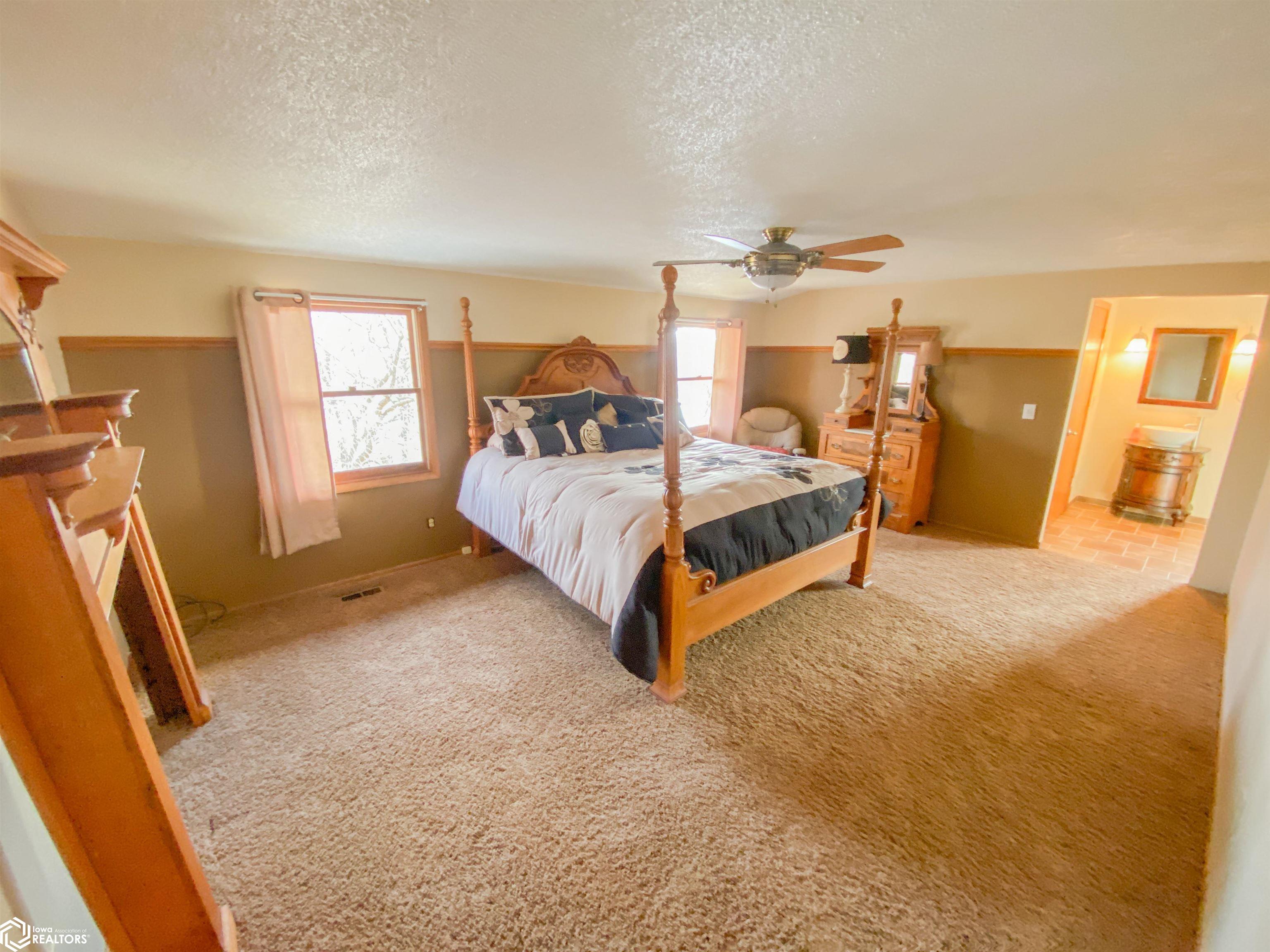 12317 Celestia Drive, Burlington, Iowa image 26