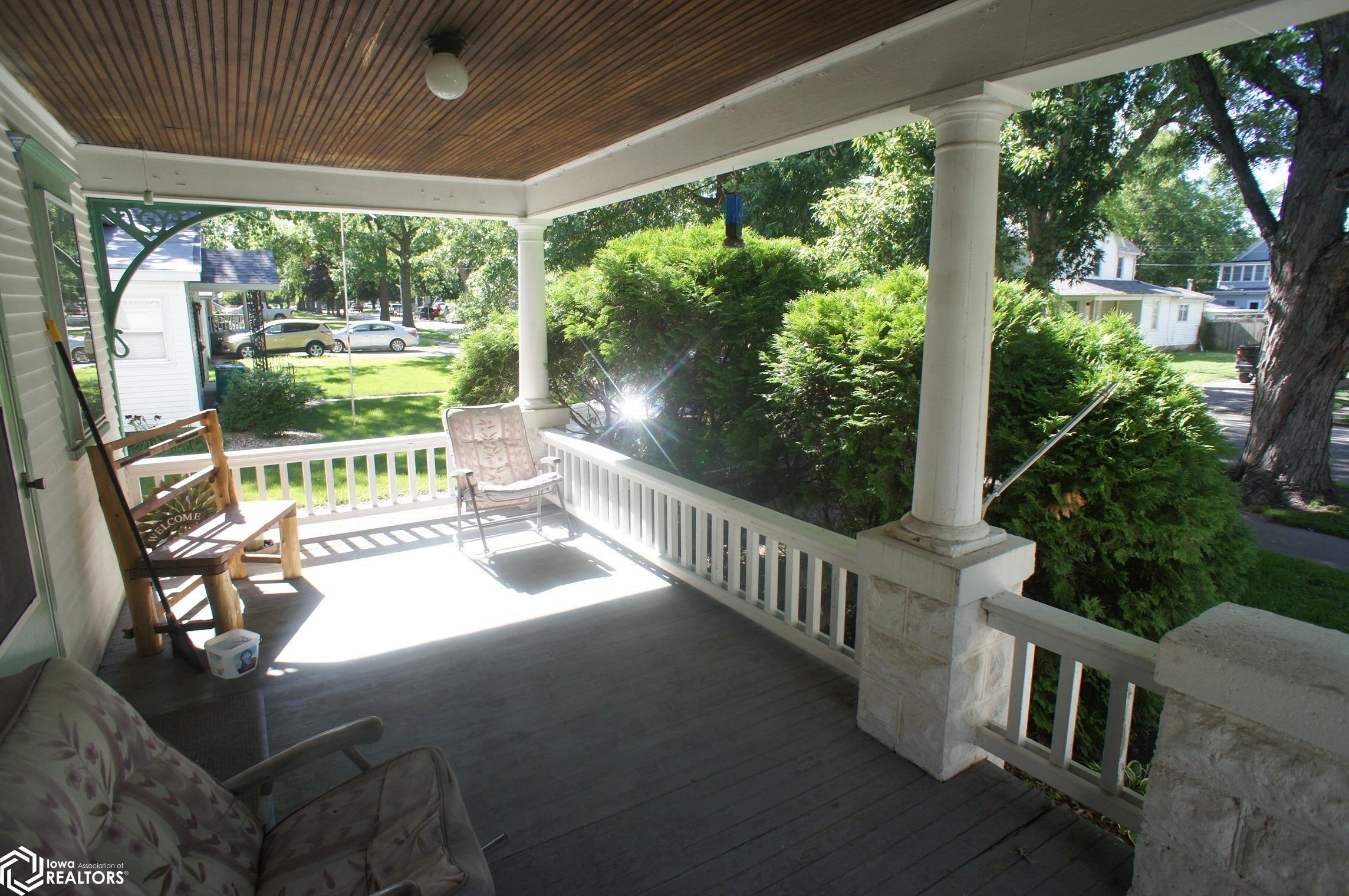 808 Elm Street, Webster City, Iowa image 2