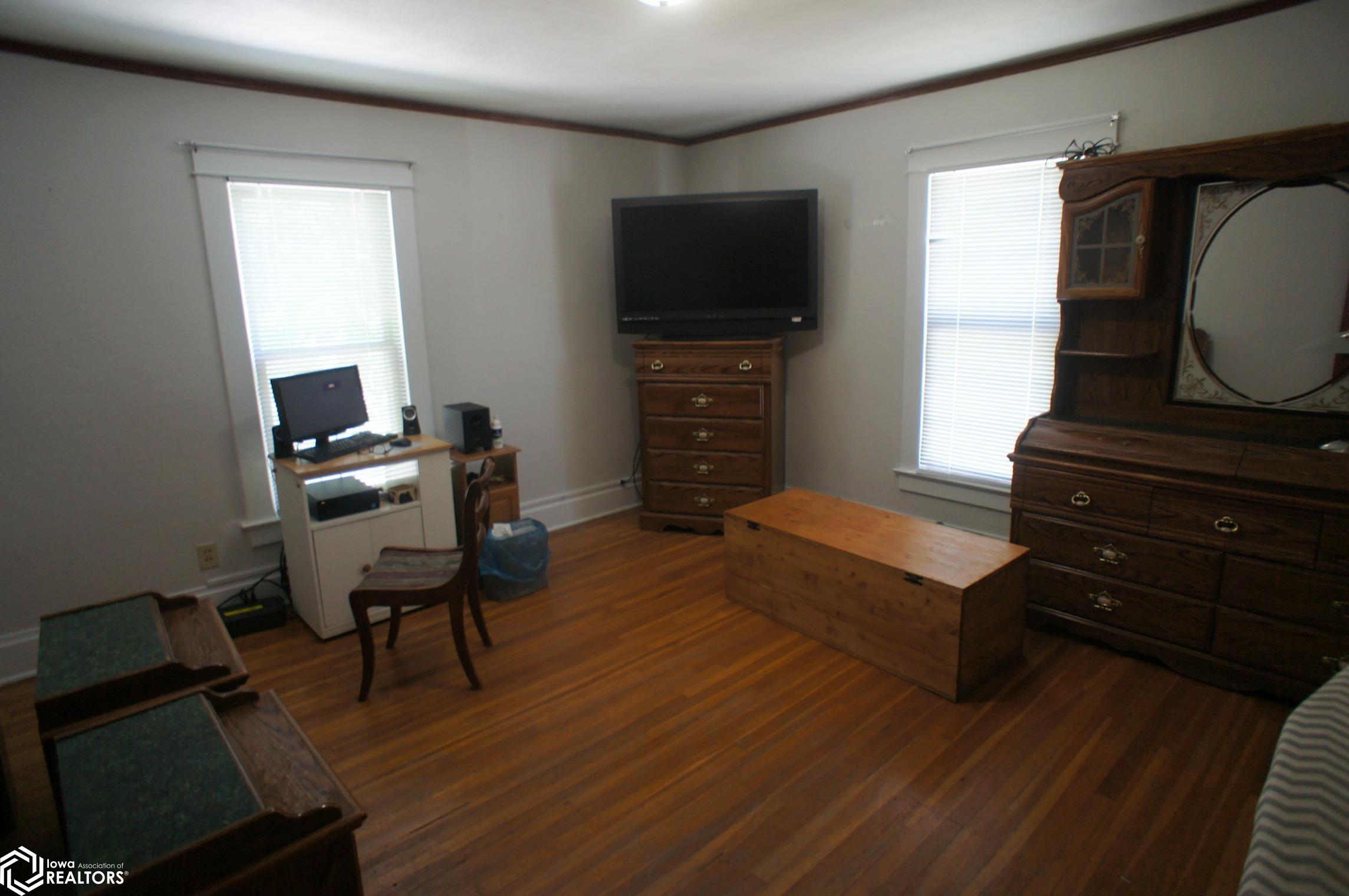 808 Elm Street, Webster City, Iowa image 13
