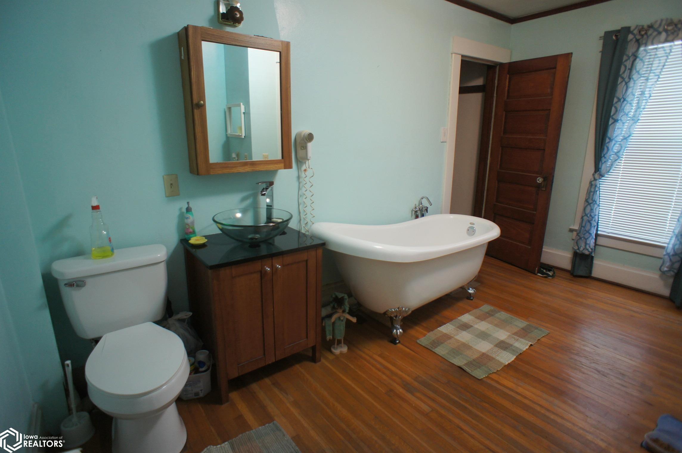 808 Elm Street, Webster City, Iowa image 18