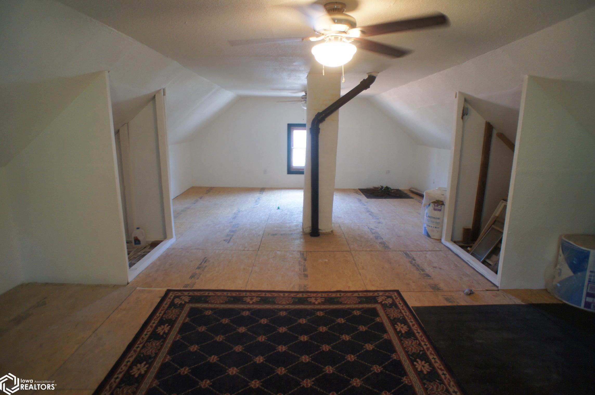 808 Elm Street, Webster City, Iowa image 21