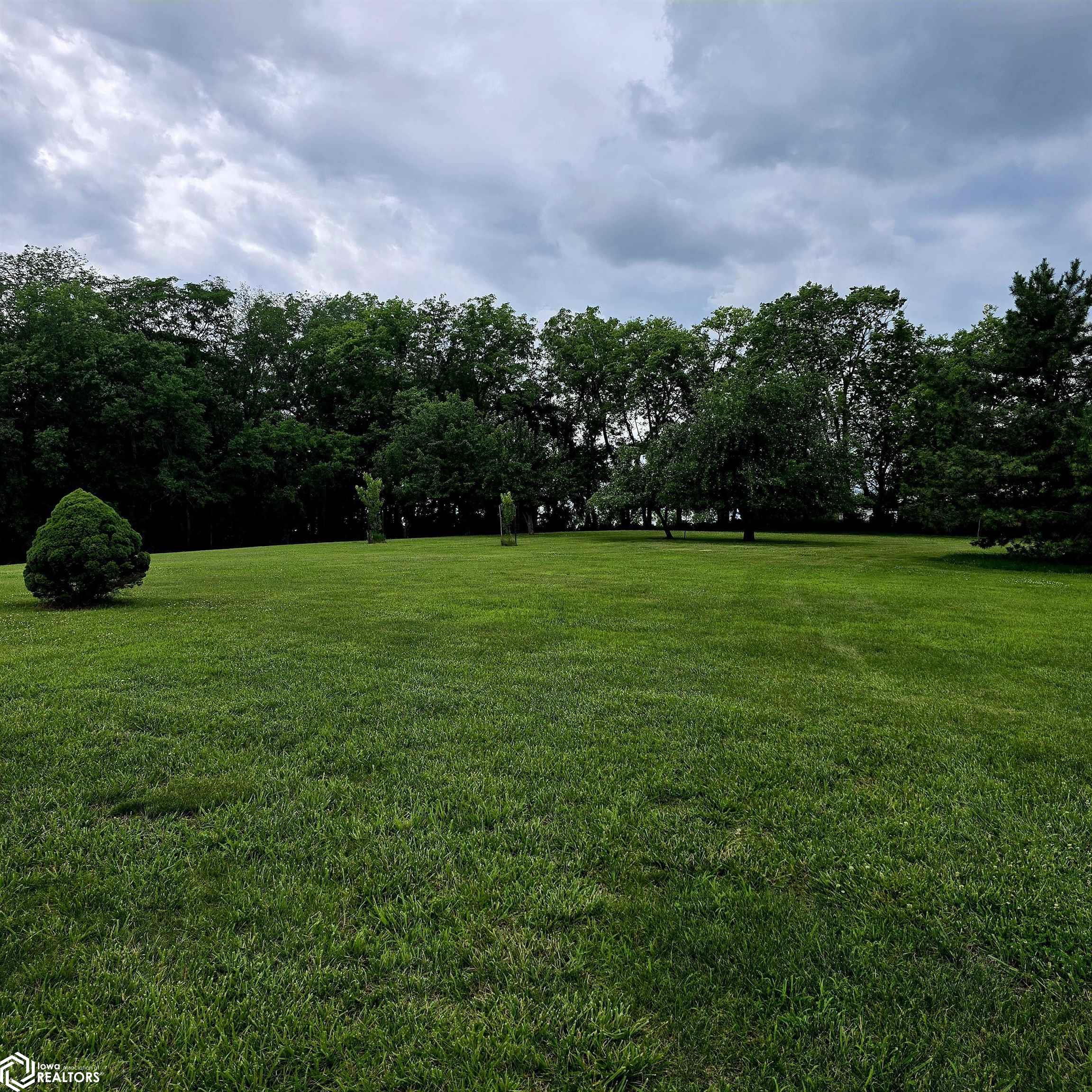 2196 Oxford Avenue, Oskaloosa, Iowa image 31