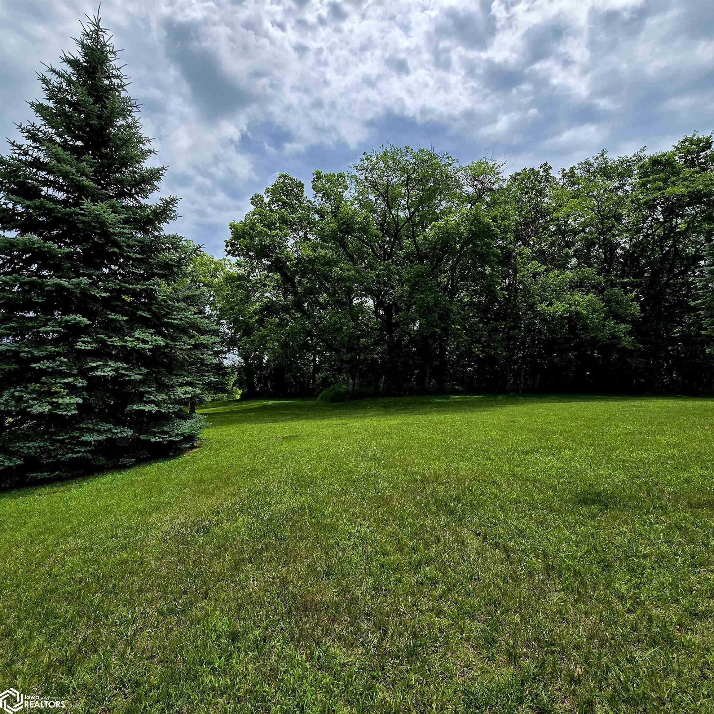 2196 Oxford Avenue, Oskaloosa, Iowa image 35