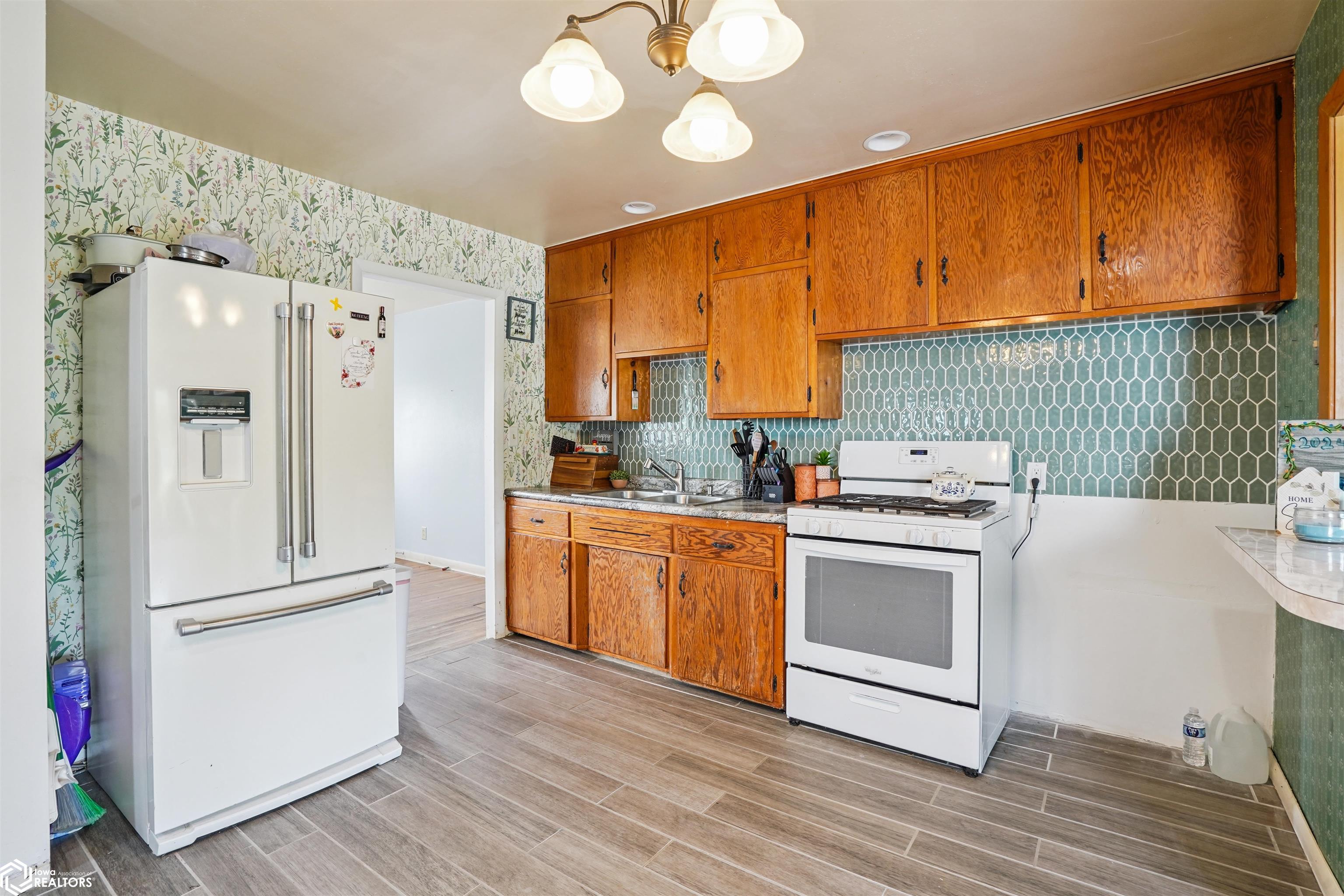 1529 Swanson Avenue, Ottumwa, Iowa image 7