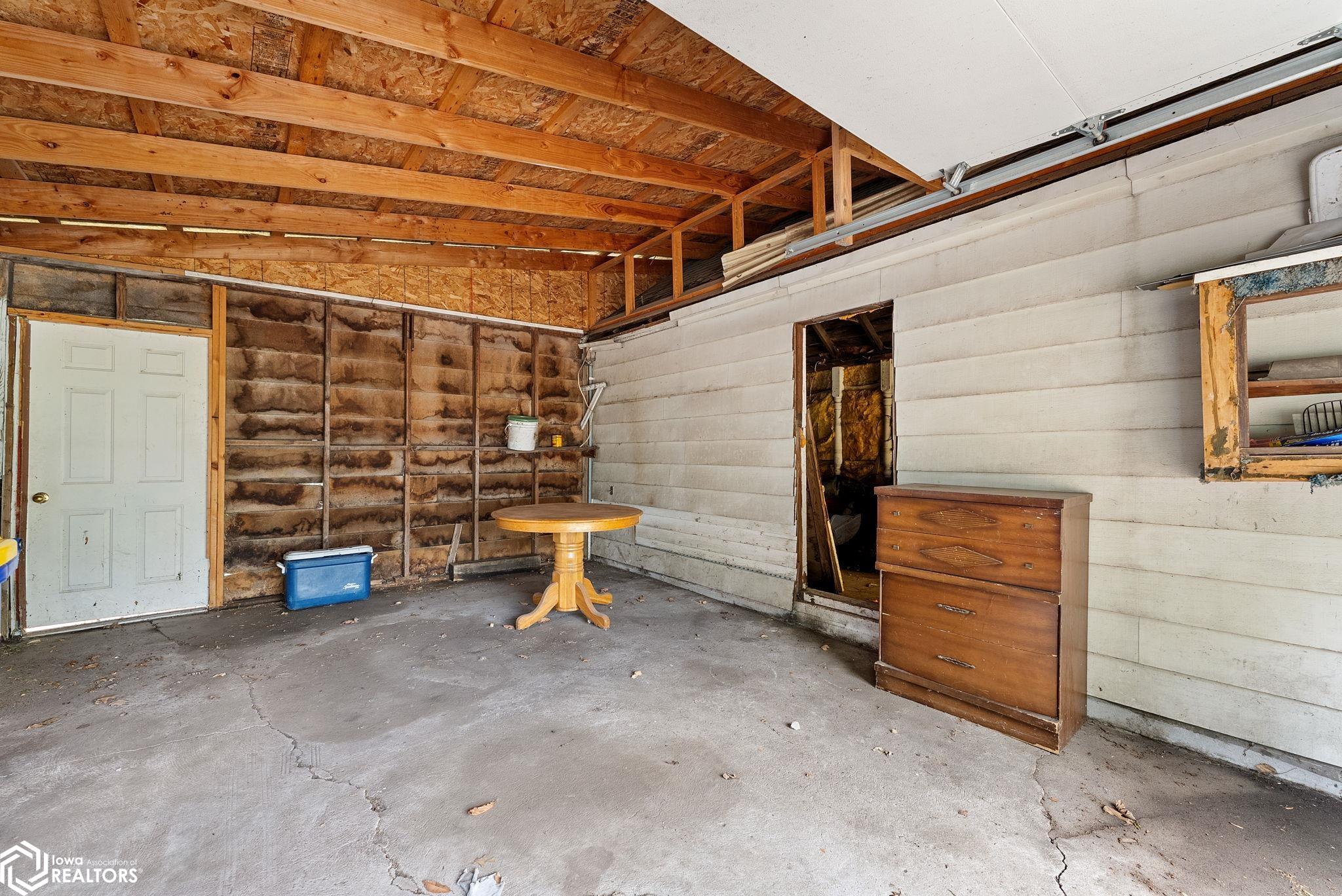 301 E 7th Street, Washington, Iowa image 16