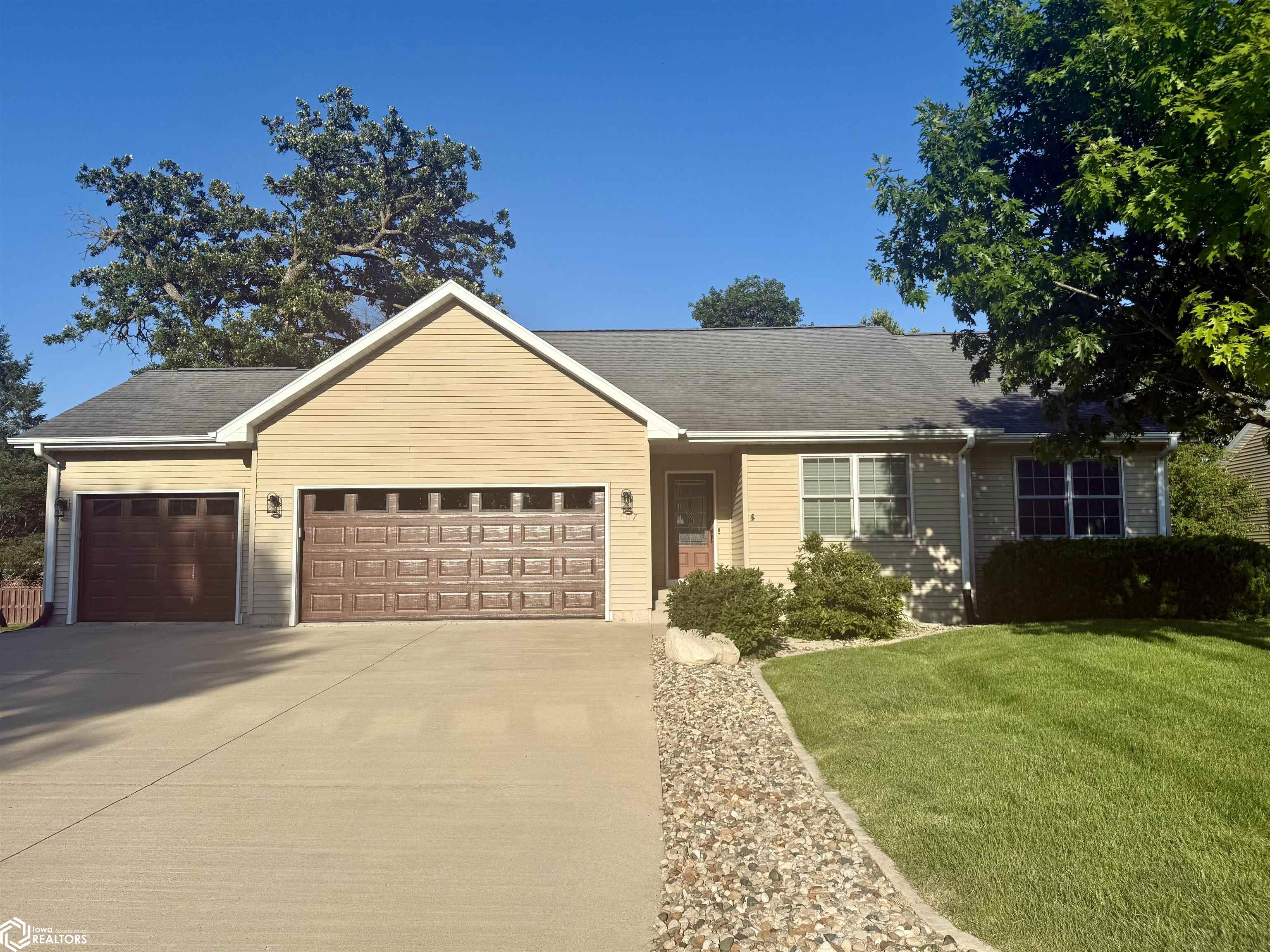 507 Hickory Lane, Jefferson, Iowa image 43