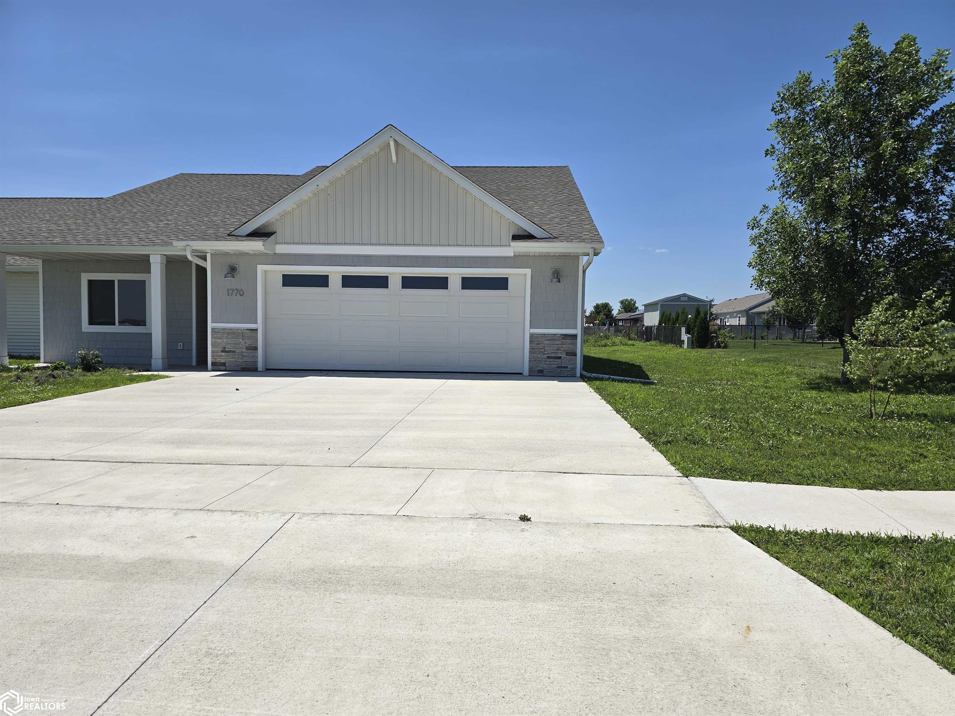 1770 Seymour, Garner, Iowa image 3
