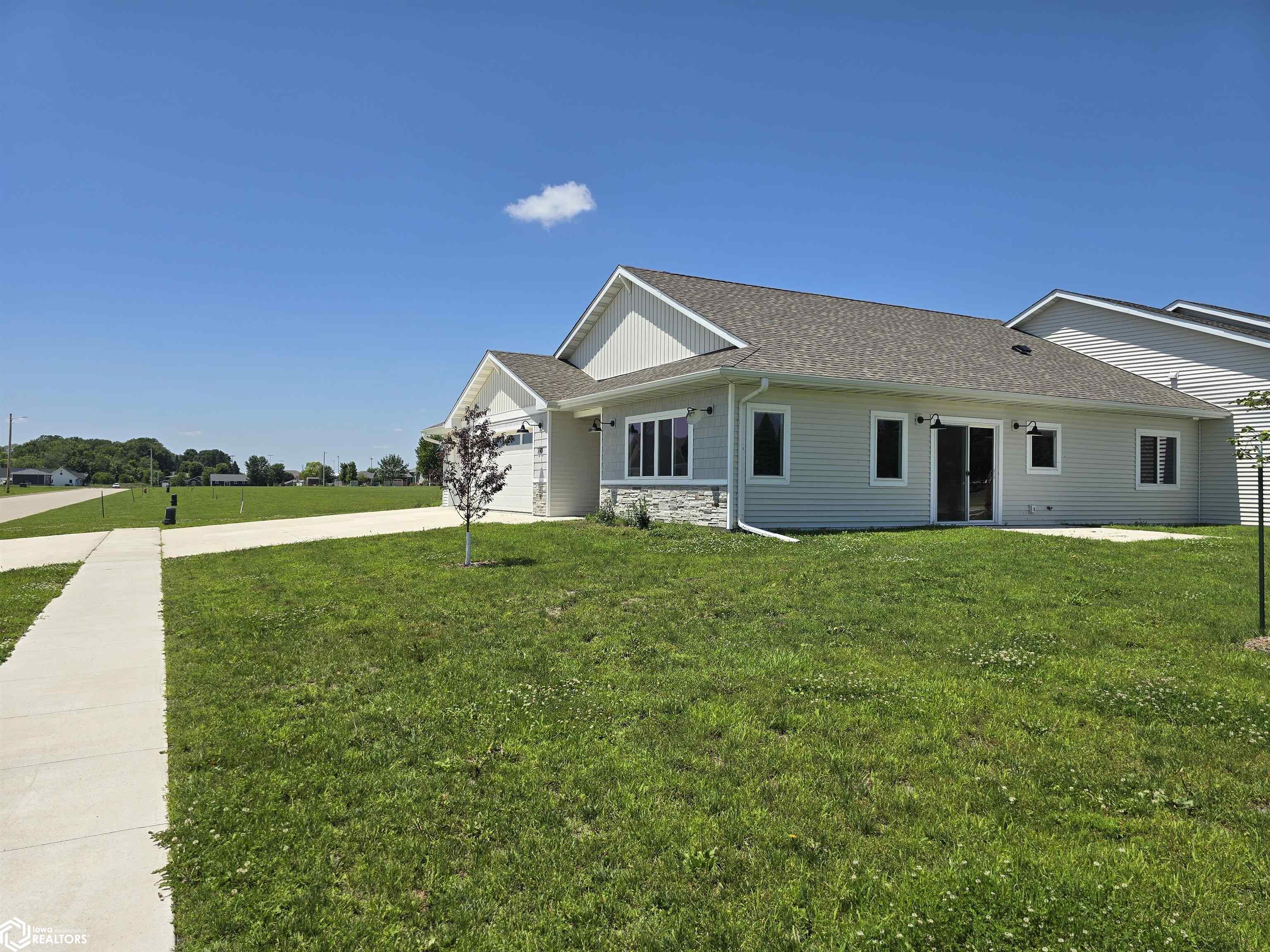 290 Fuller Drive, Garner, Iowa image 1