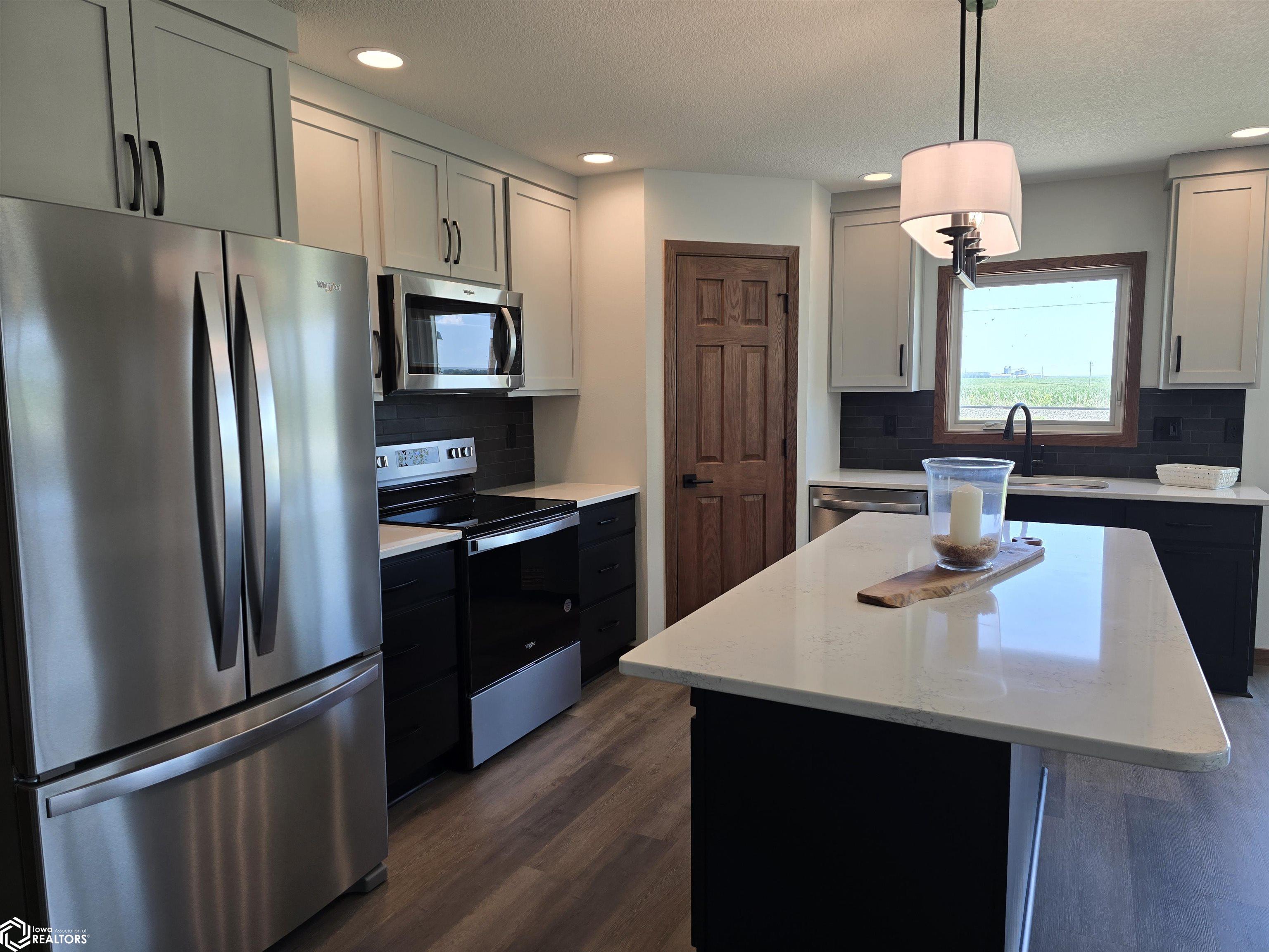 290 Fuller Drive, Garner, Iowa image 11
