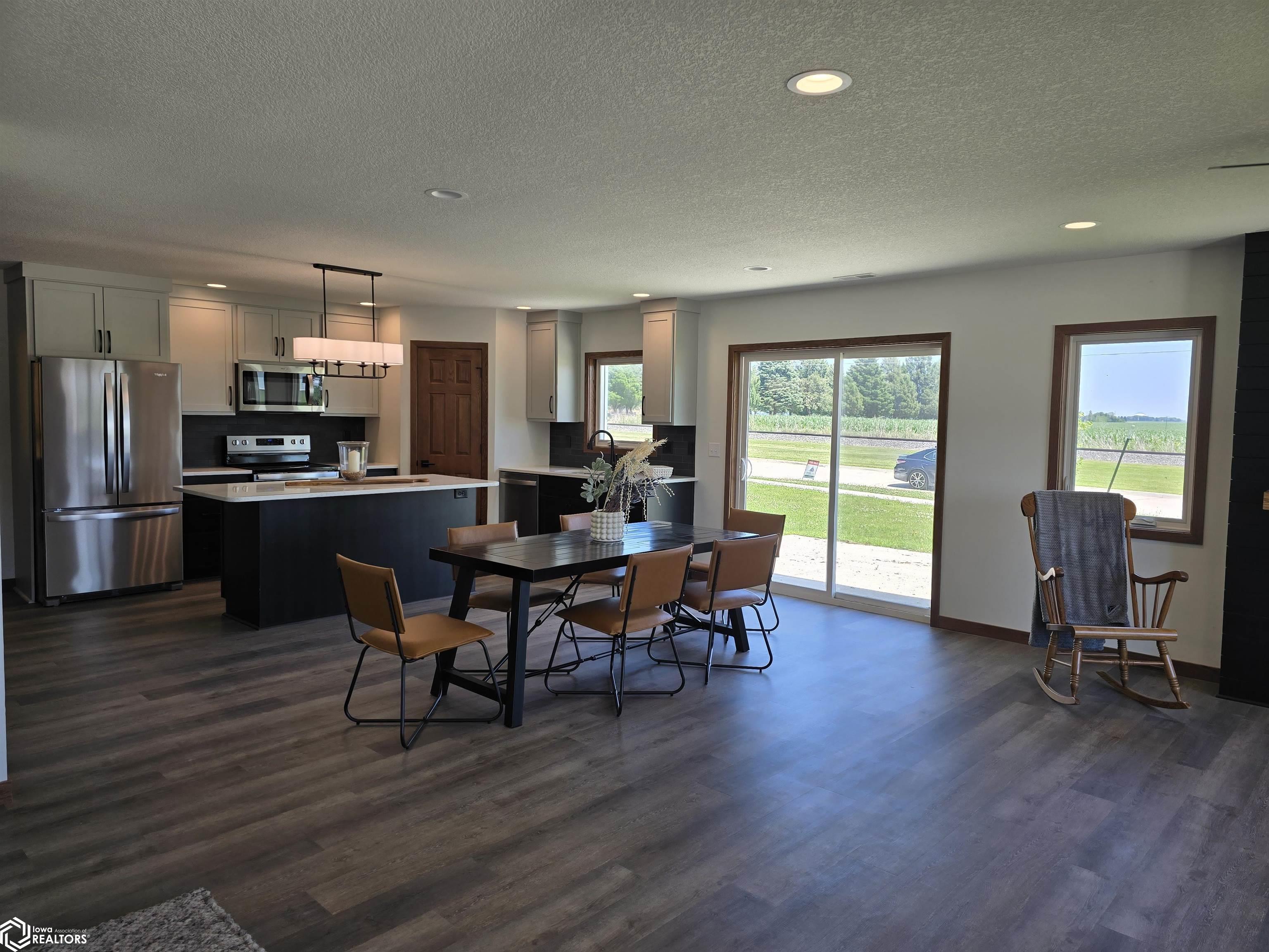 290 Fuller Drive, Garner, Iowa image 6