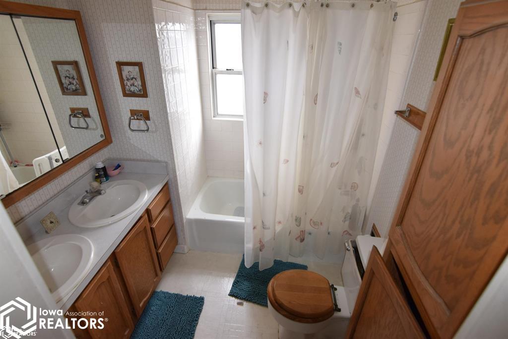 206 Percival Street, Woolstock, Iowa image 10