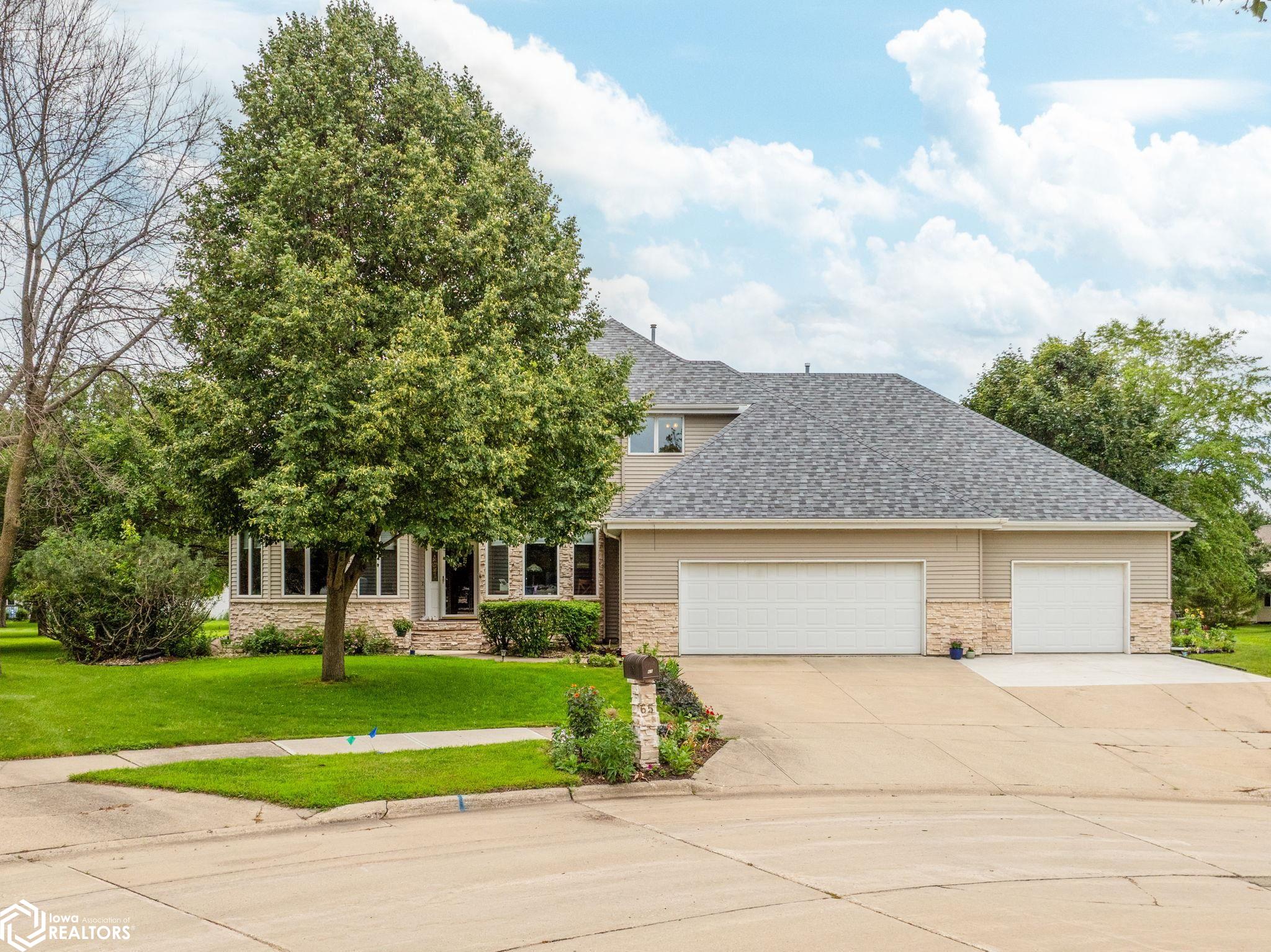 65 Granite Court, Mason City, Iowa image 1