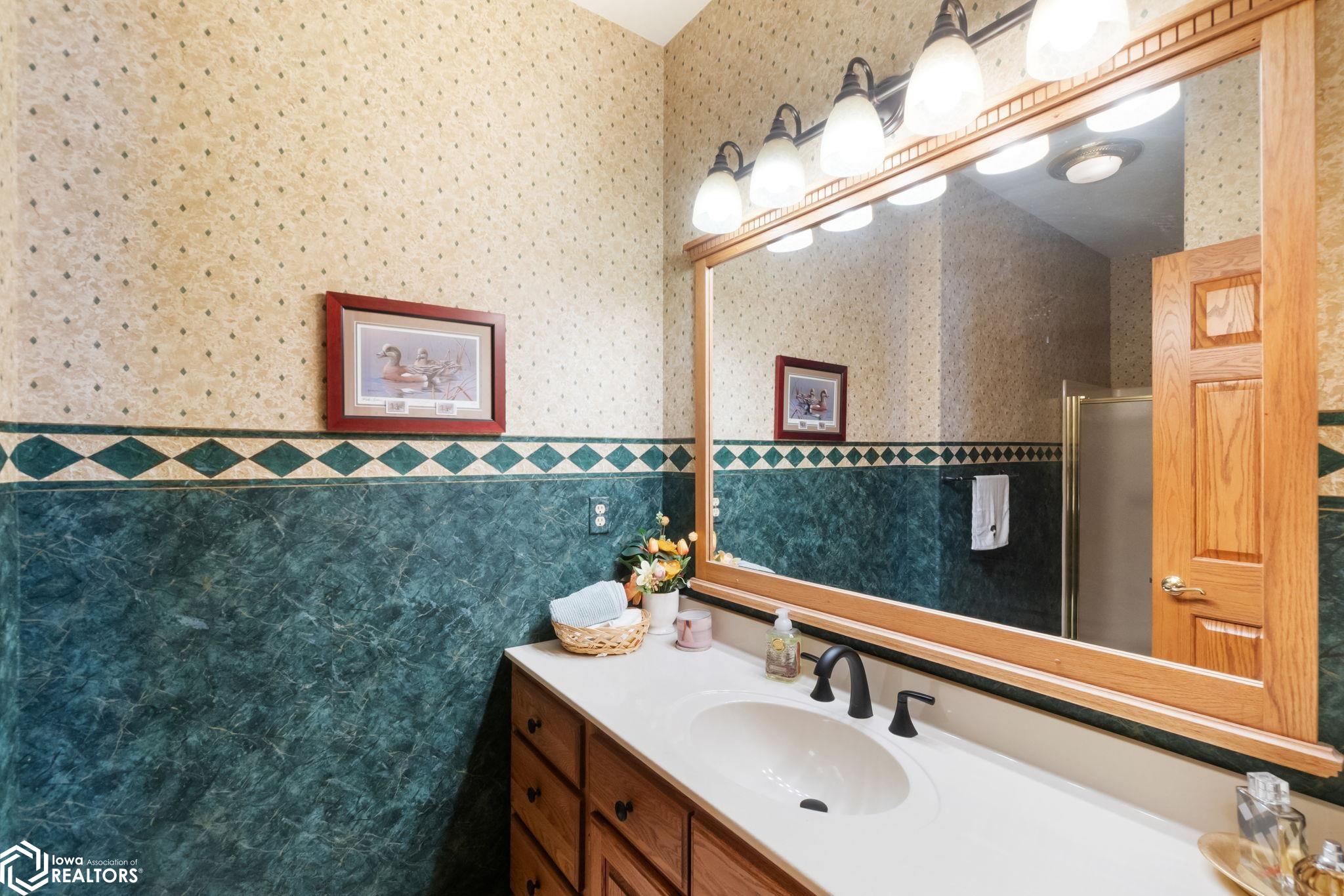 65 Granite Court, Mason City, Iowa image 20