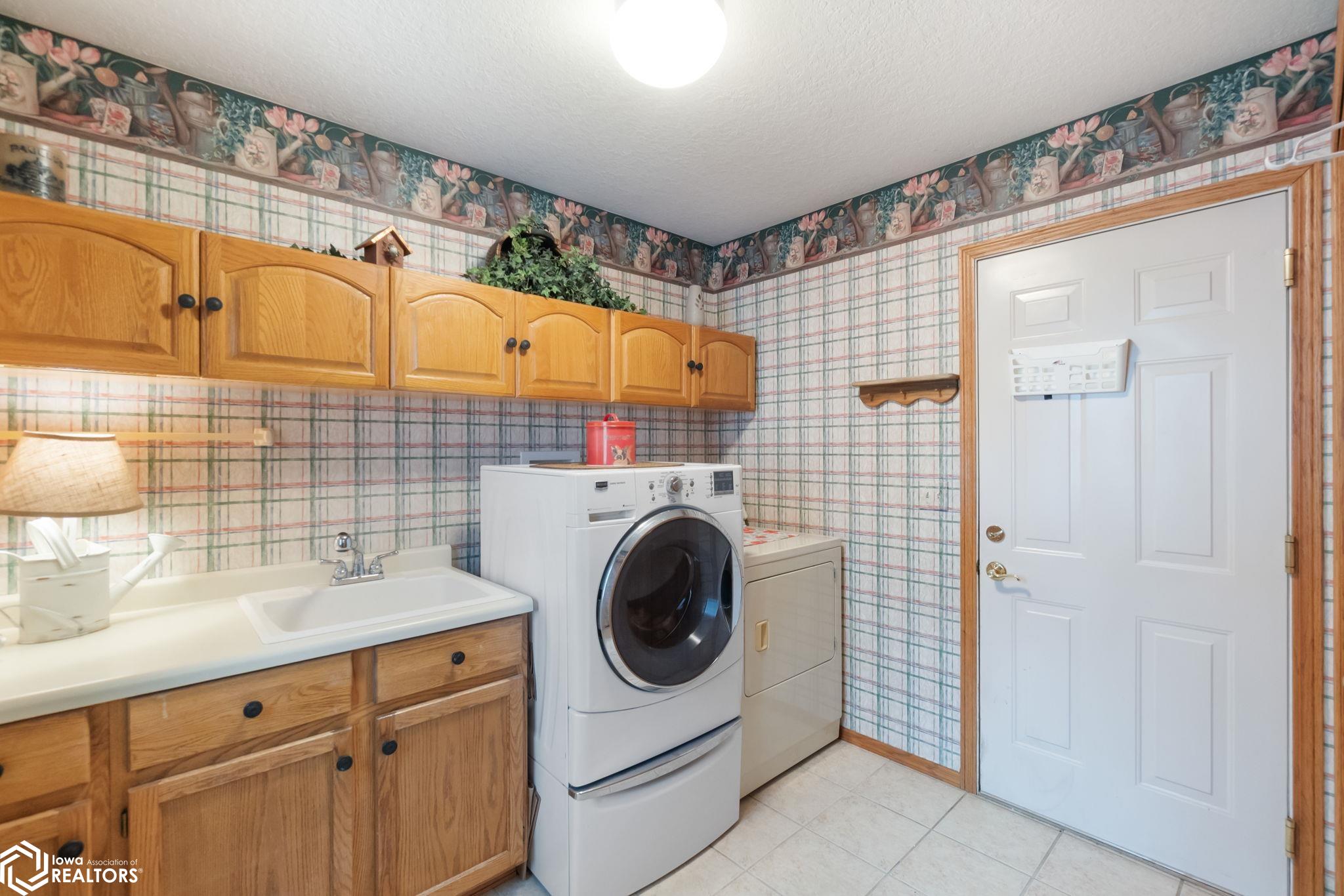 65 Granite Court, Mason City, Iowa image 21