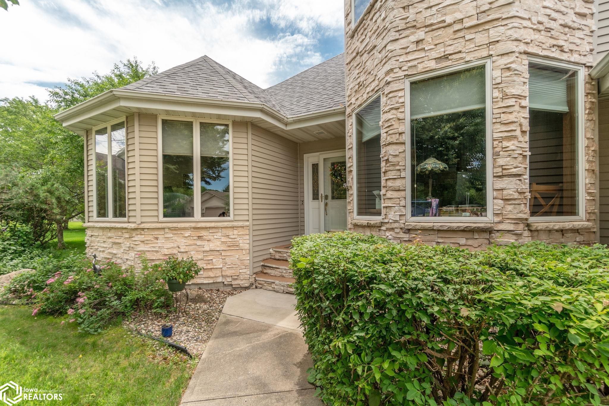 65 Granite Court, Mason City, Iowa image 9