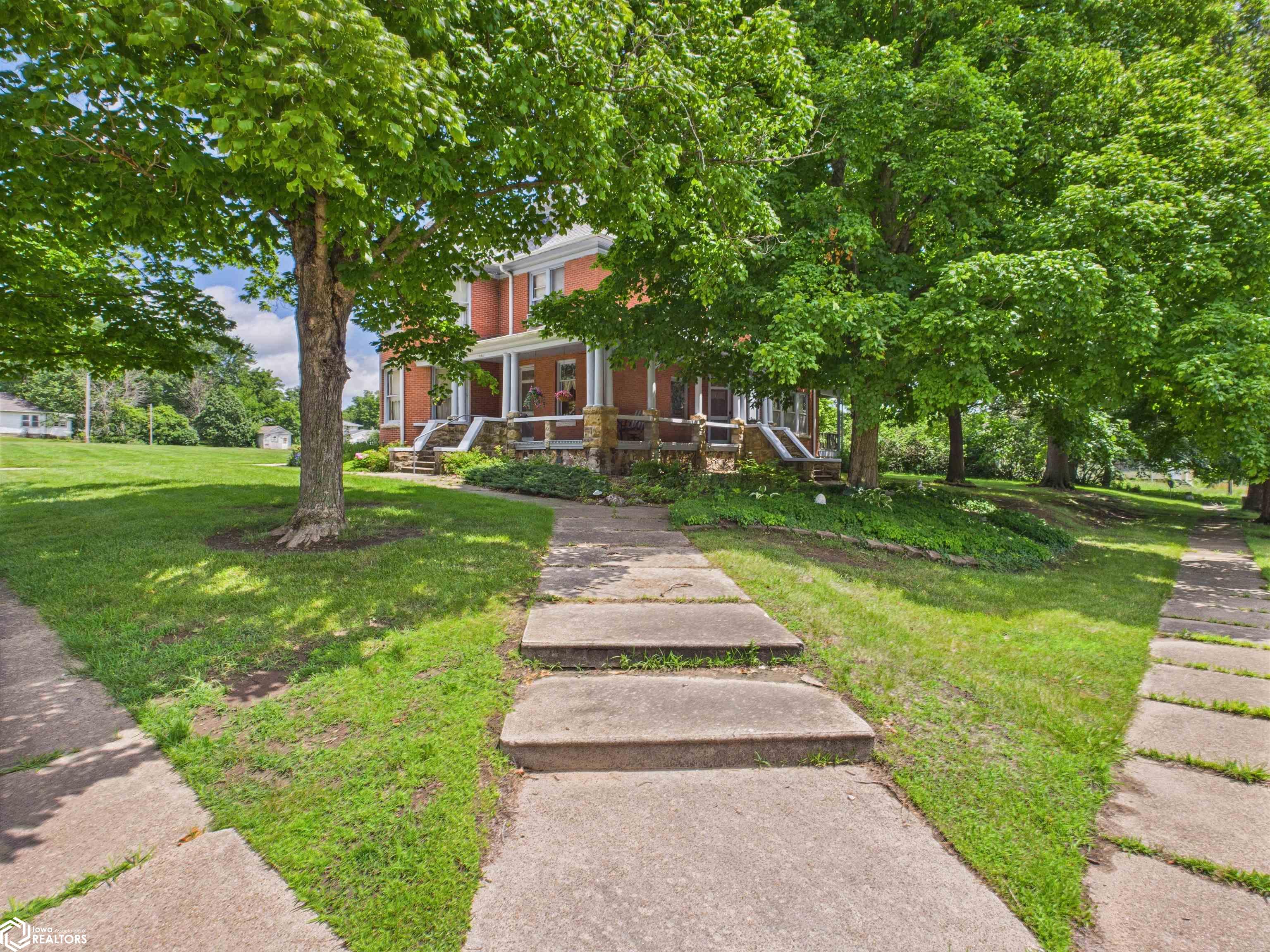 504 Washington, Bonaparte, Iowa image 45