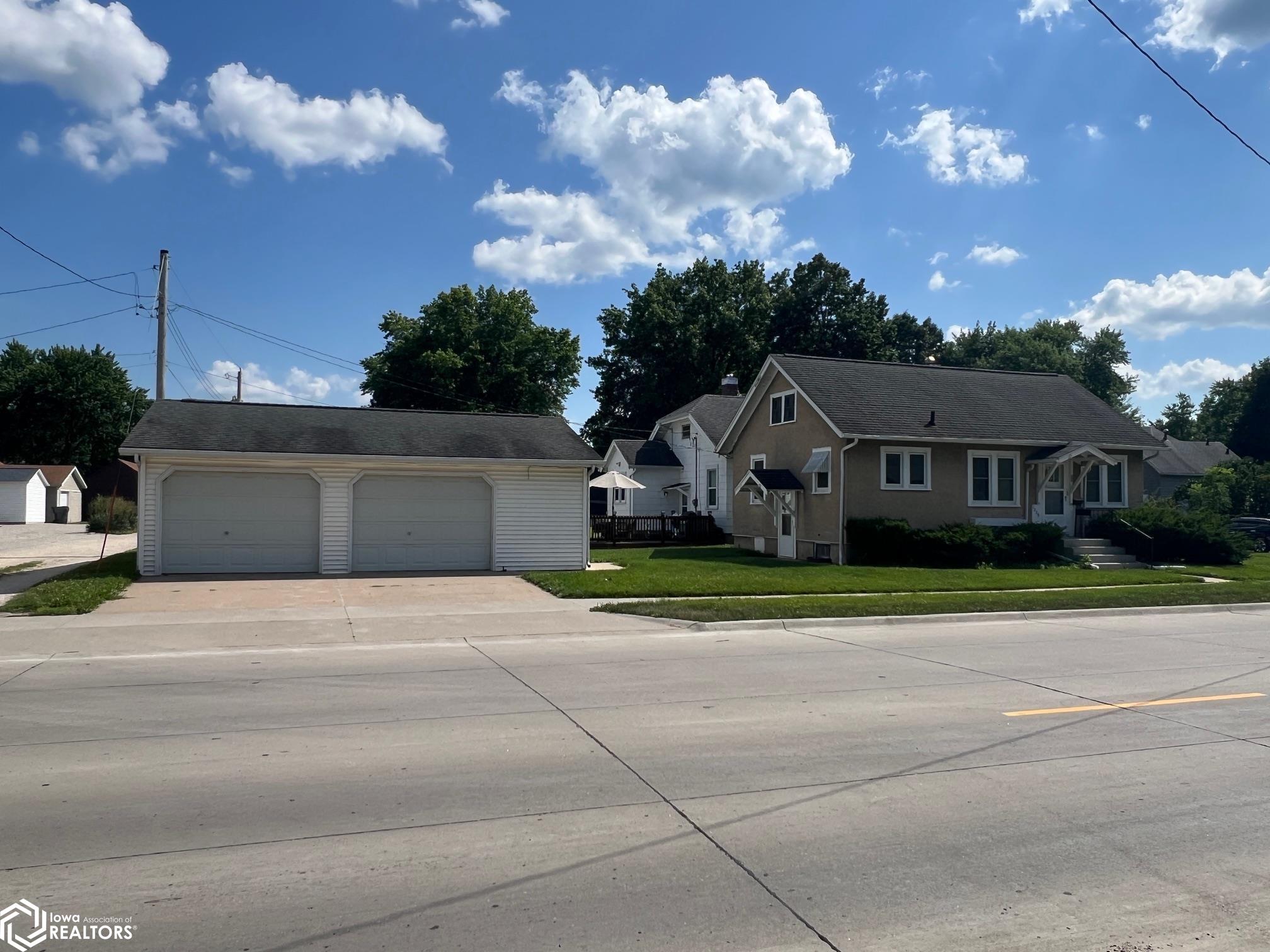 1229 Harrison Ave, Burlington, Iowa image 15