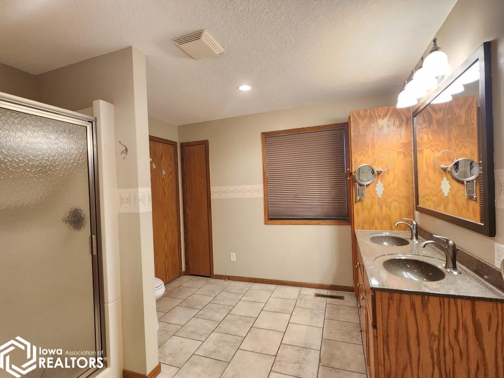 9 Asbury Place, Mason City, Iowa image 10