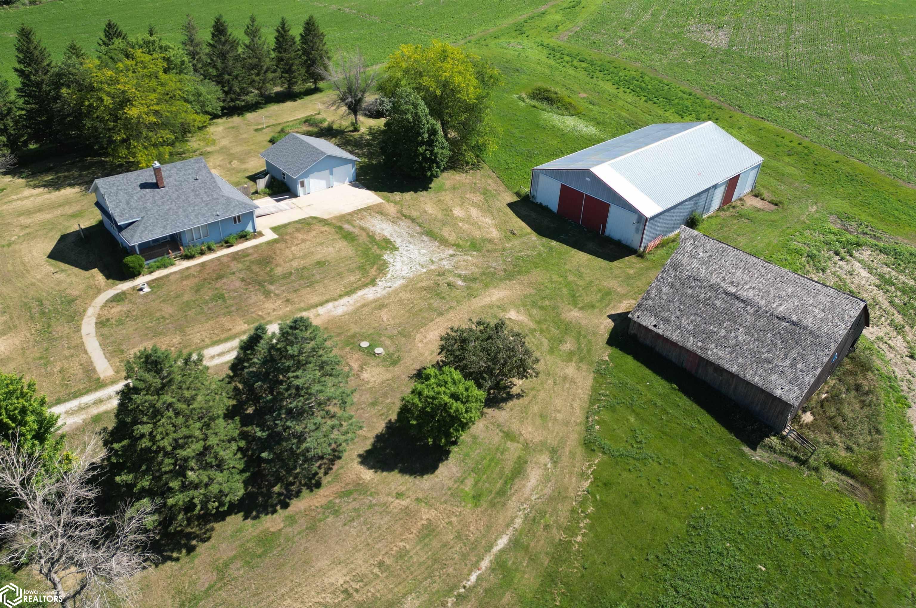 58668 560, Atlantic, Iowa image 2