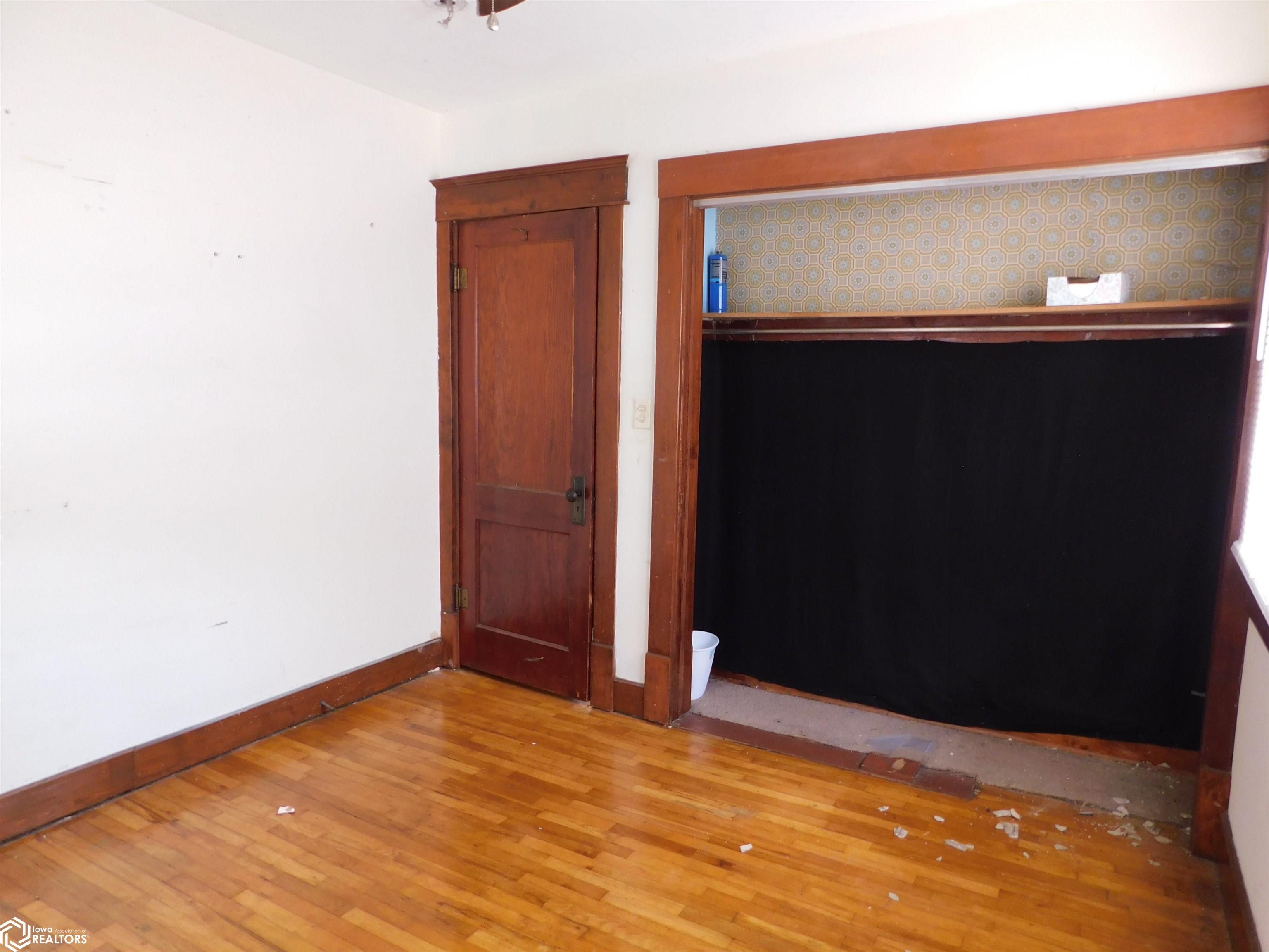 711 N Elm Street, Creston, Iowa image 11
