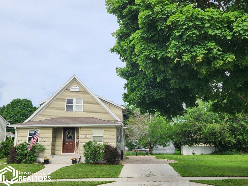 1306 N Rhode Island Avenue, Mason City, Iowa image 1