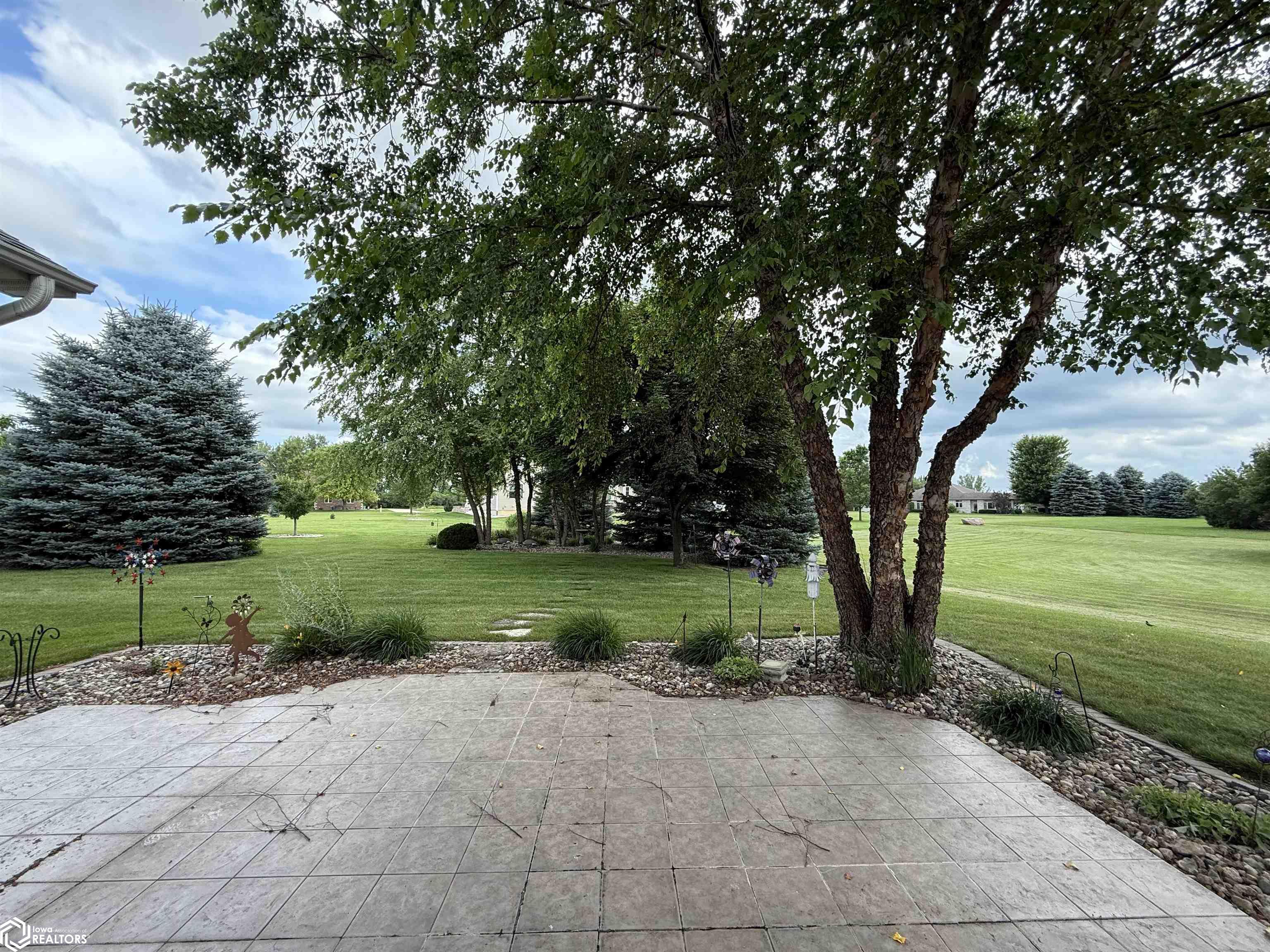 125 Pebble Creek Drive, Mason City, Iowa image 3