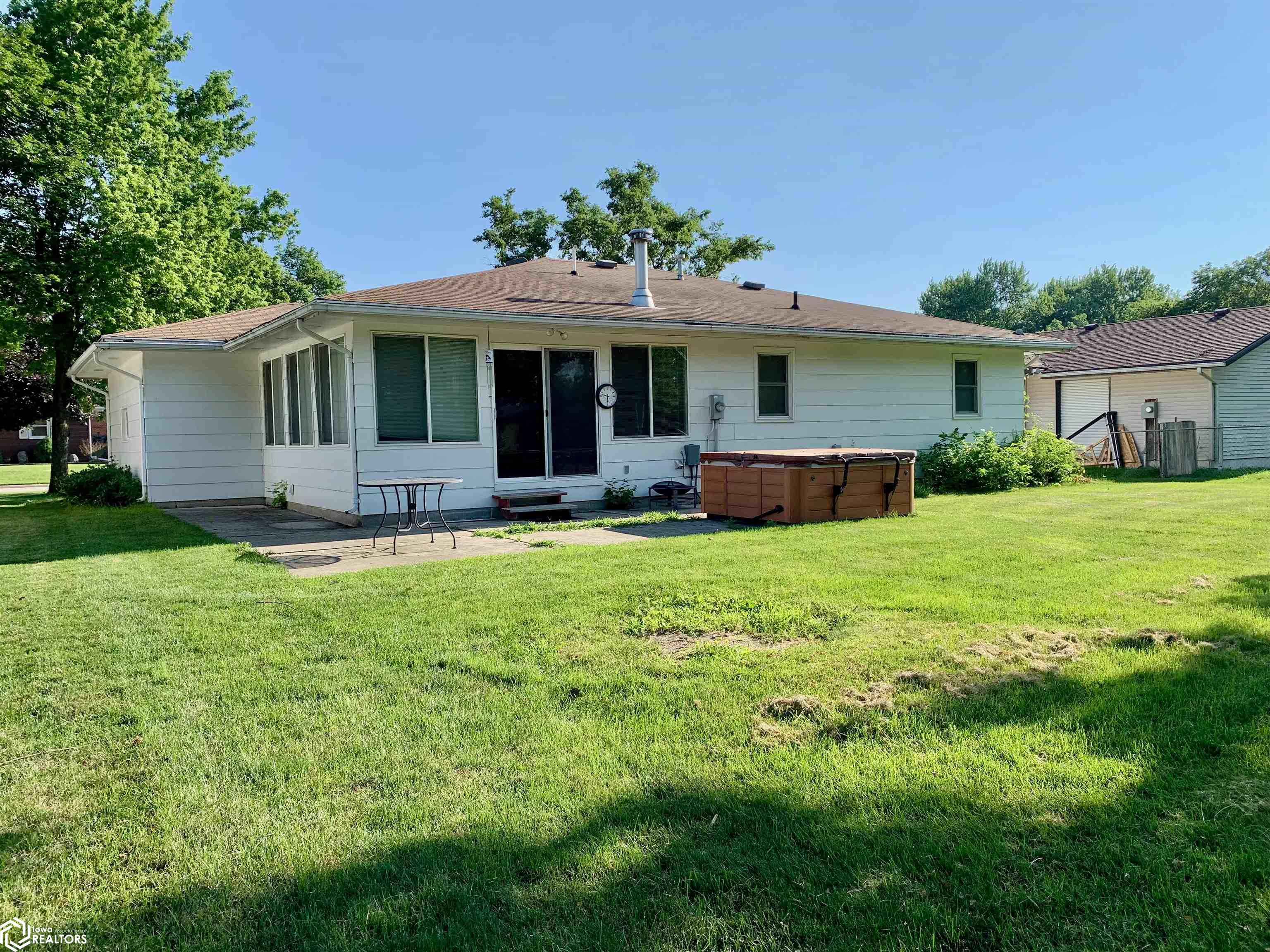 401 Rushview Drive, Jefferson, Iowa image 28