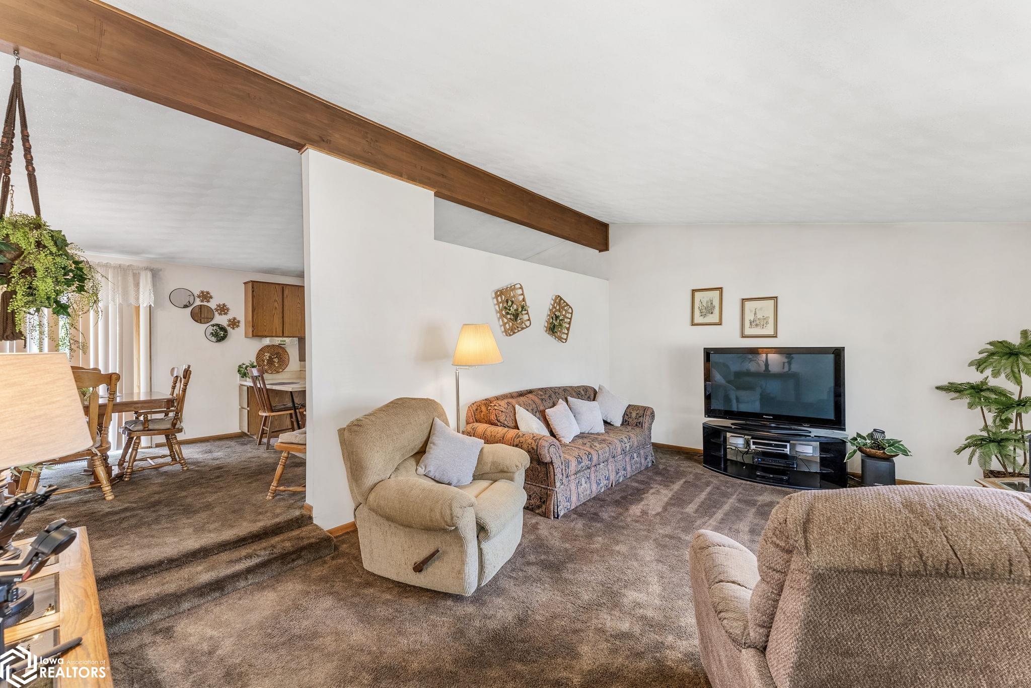 127 Orchard Lane, Columbus Junction, Iowa image 13