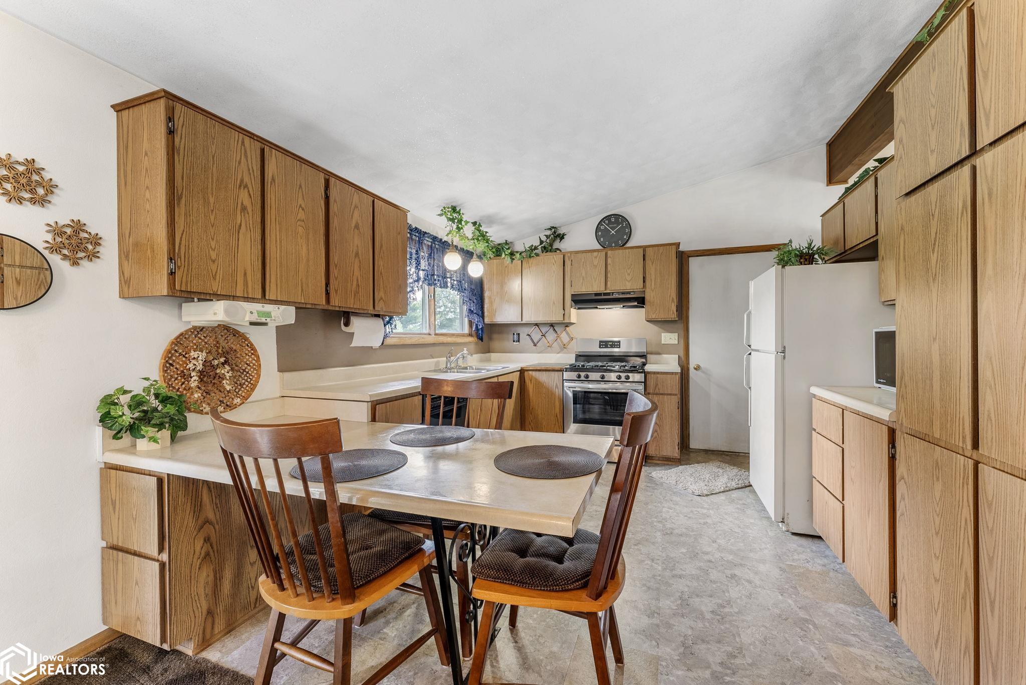 127 Orchard Lane, Columbus Junction, Iowa image 19