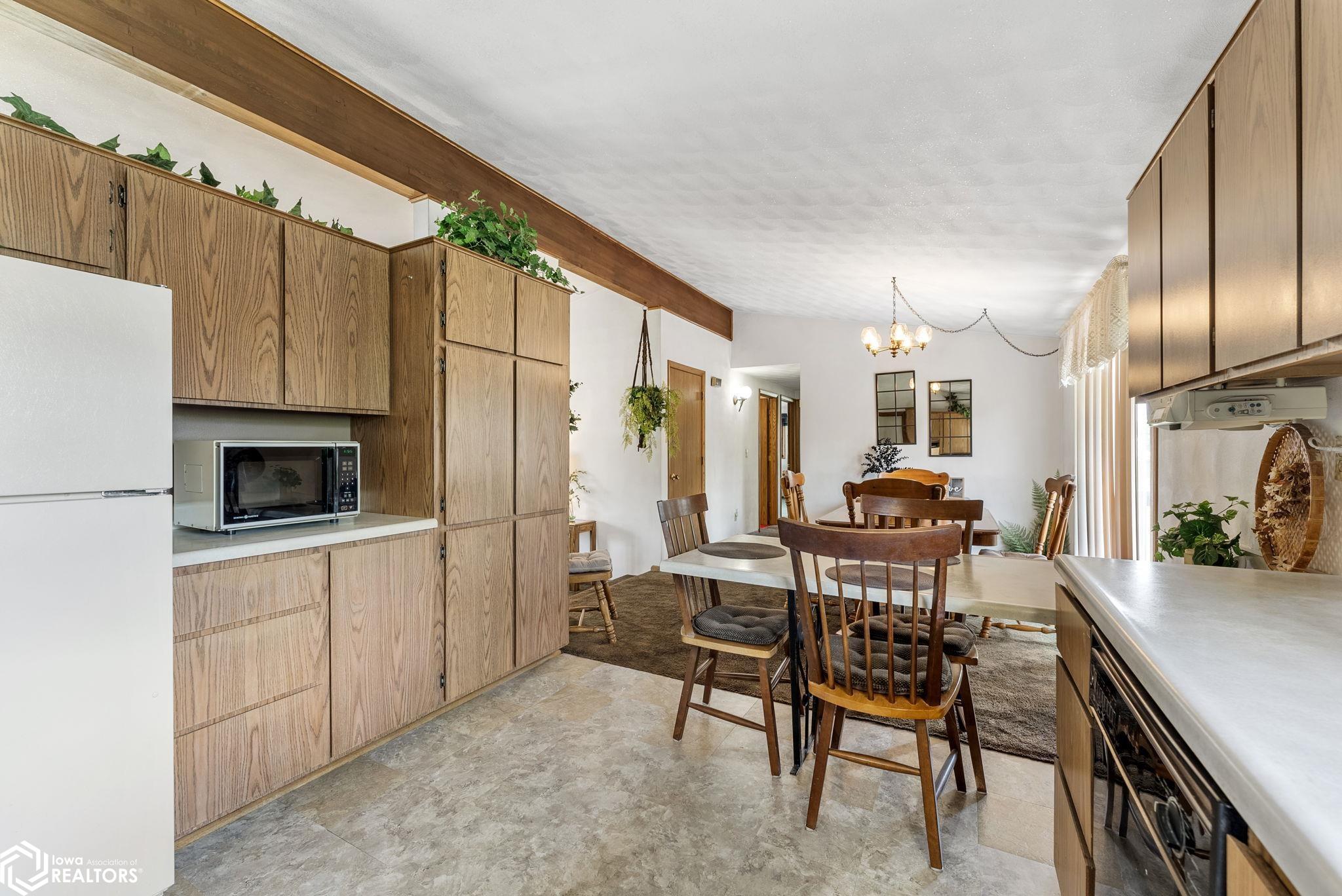 127 Orchard Lane, Columbus Junction, Iowa image 21