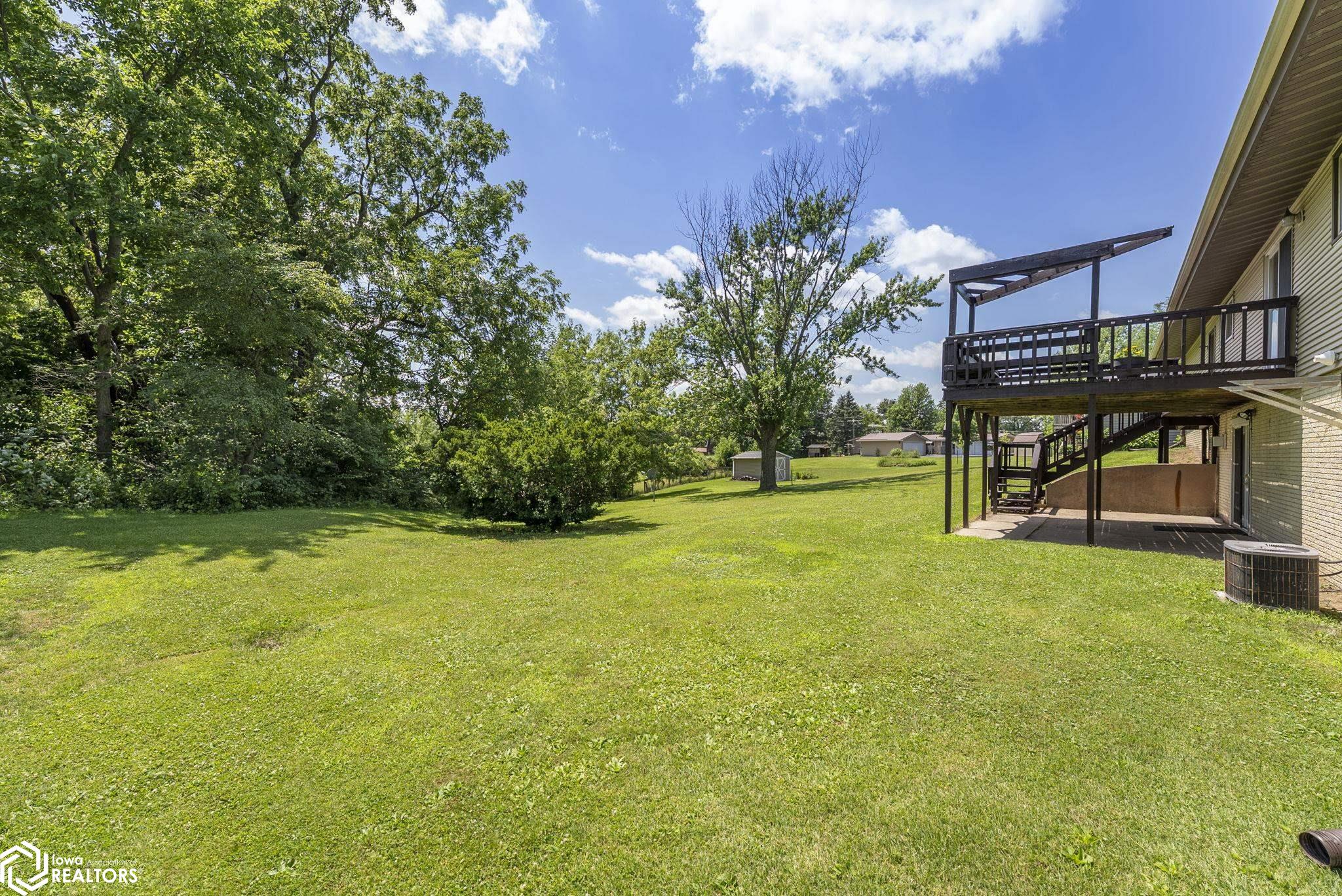 127 Orchard Lane, Columbus Junction, Iowa image 4