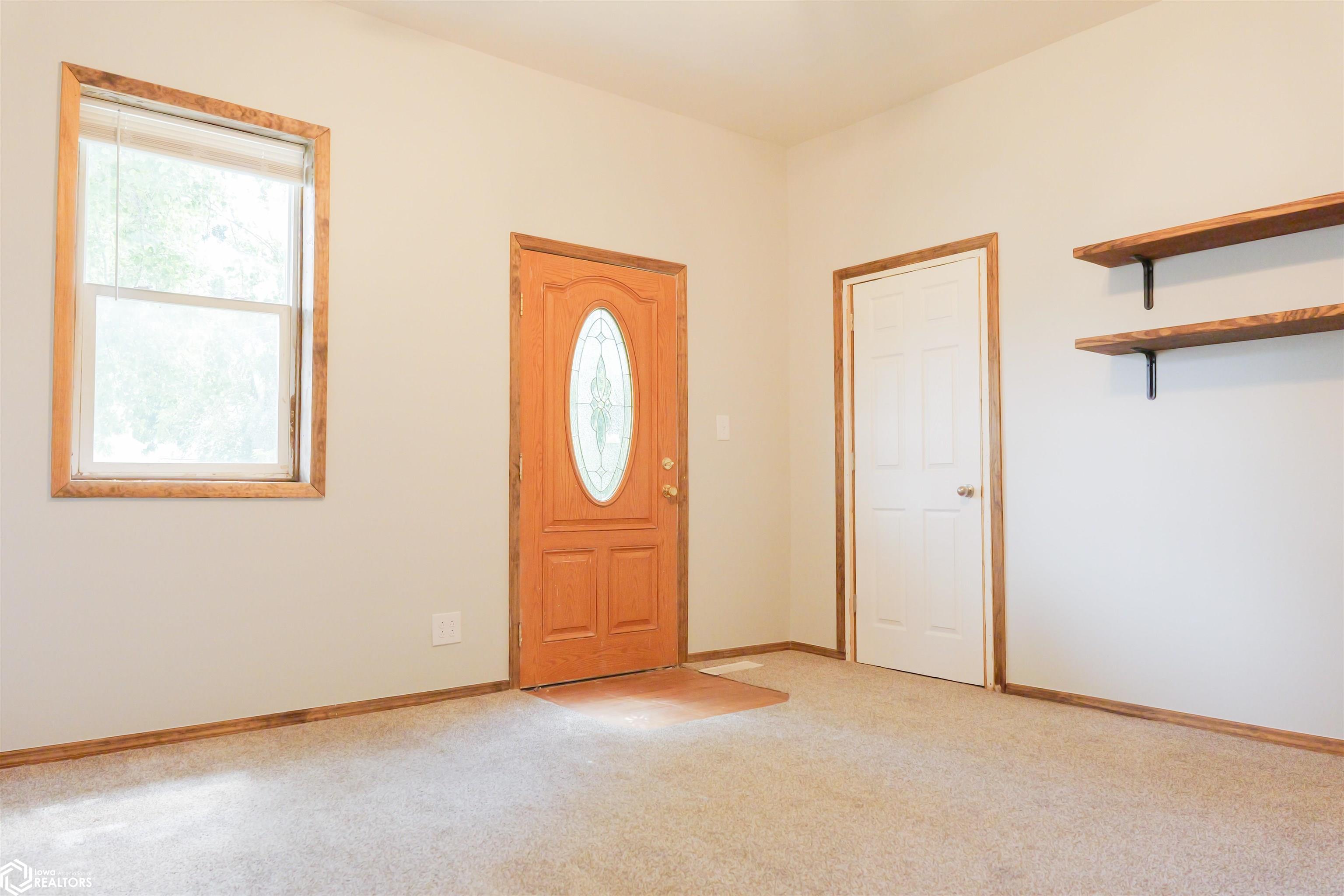 1513 Gnahn Street, Burlington, Iowa image 11