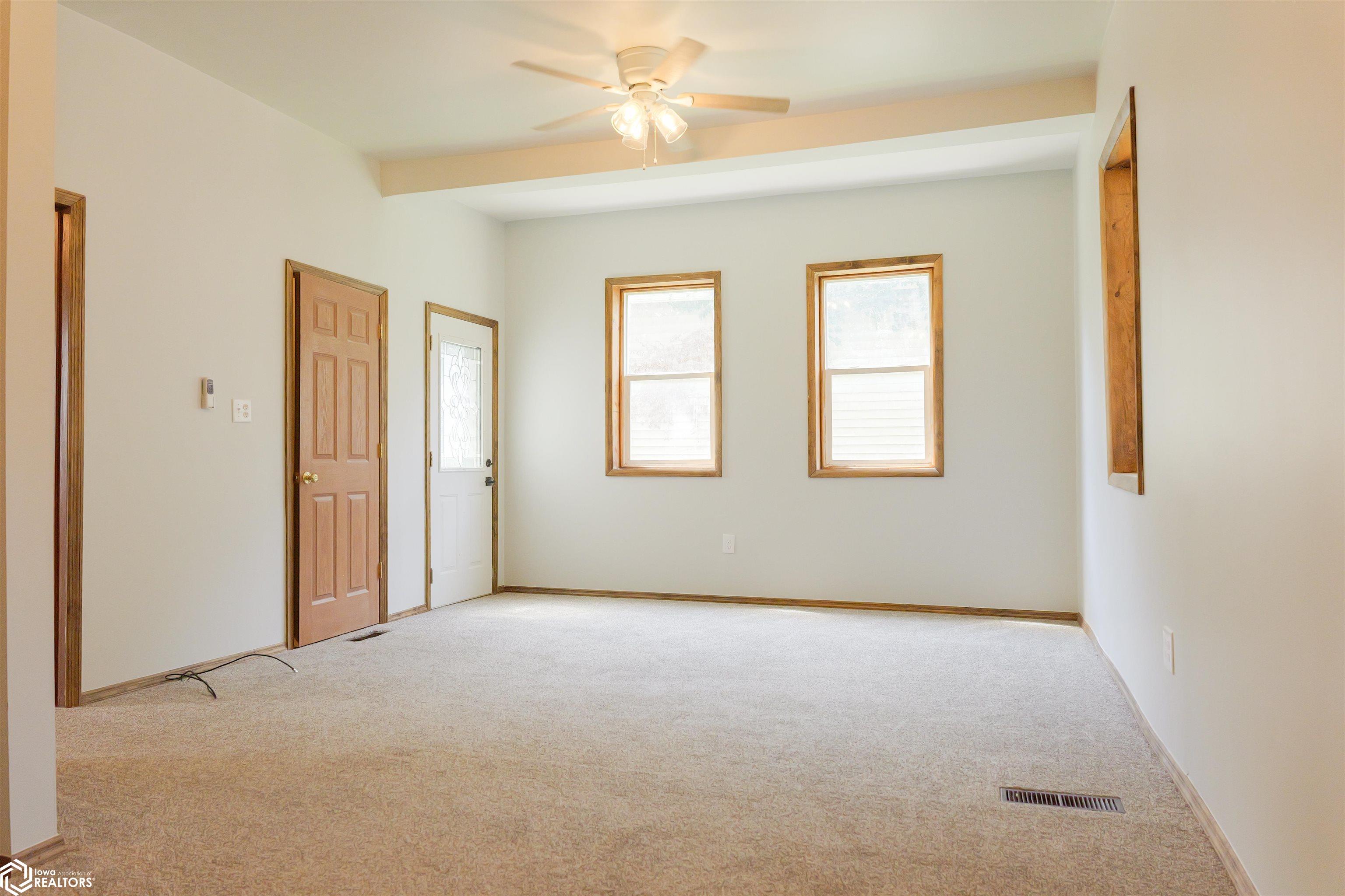 1513 Gnahn Street, Burlington, Iowa image 15