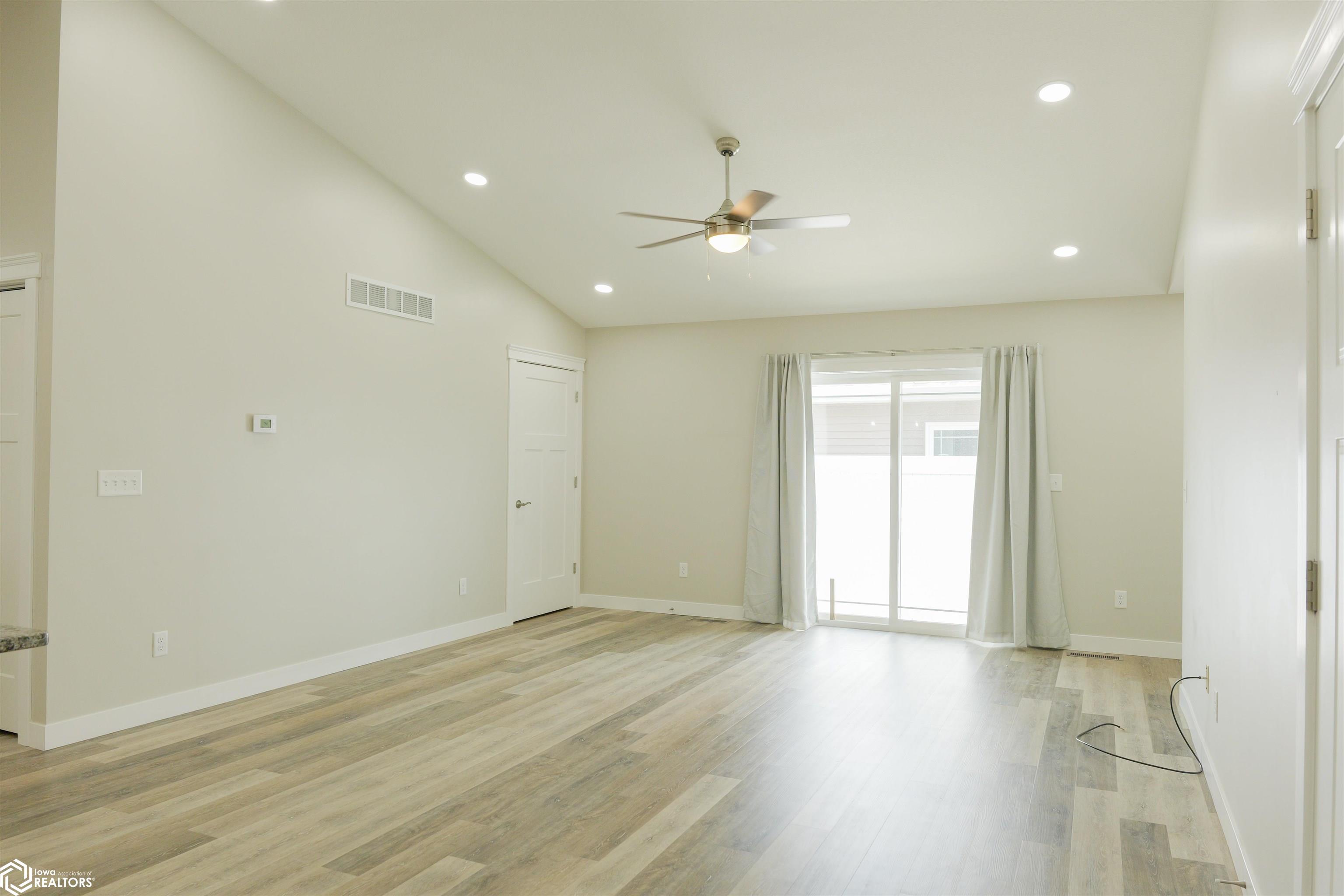 707 Layne Drive #2, West Burlington, Iowa image 11