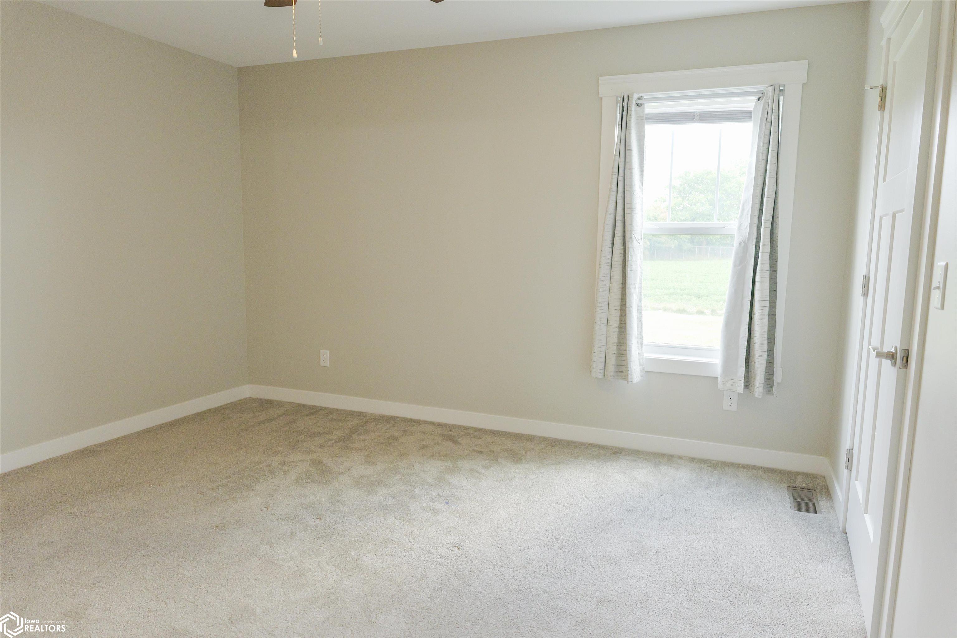 707 Layne Drive #2, West Burlington, Iowa image 24