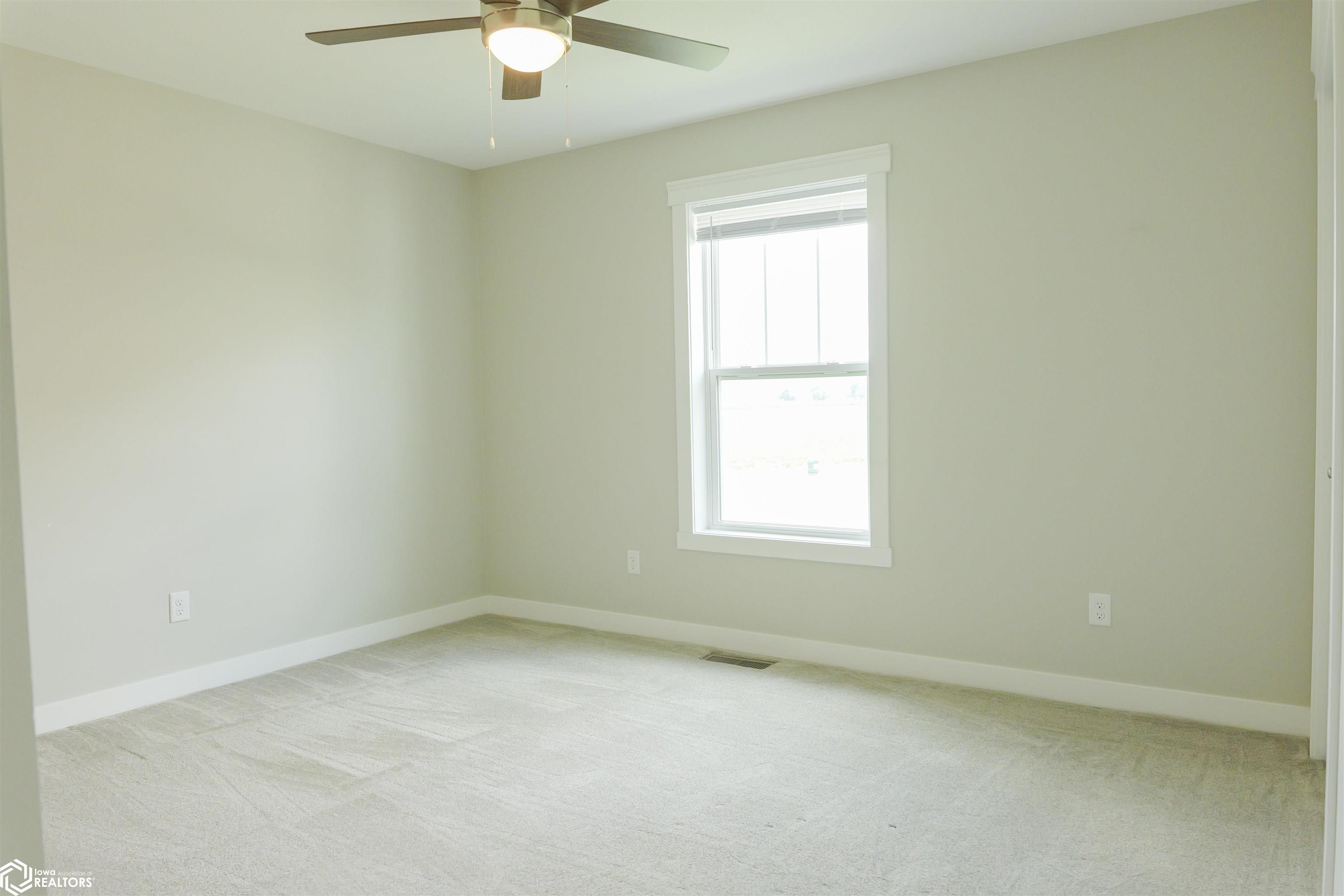 707 Layne Drive #2, West Burlington, Iowa image 32
