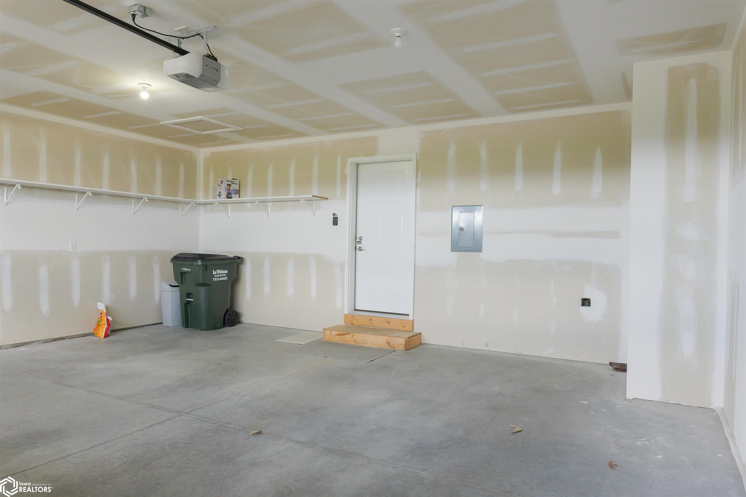 707 Layne Drive #2, West Burlington, Iowa image 39