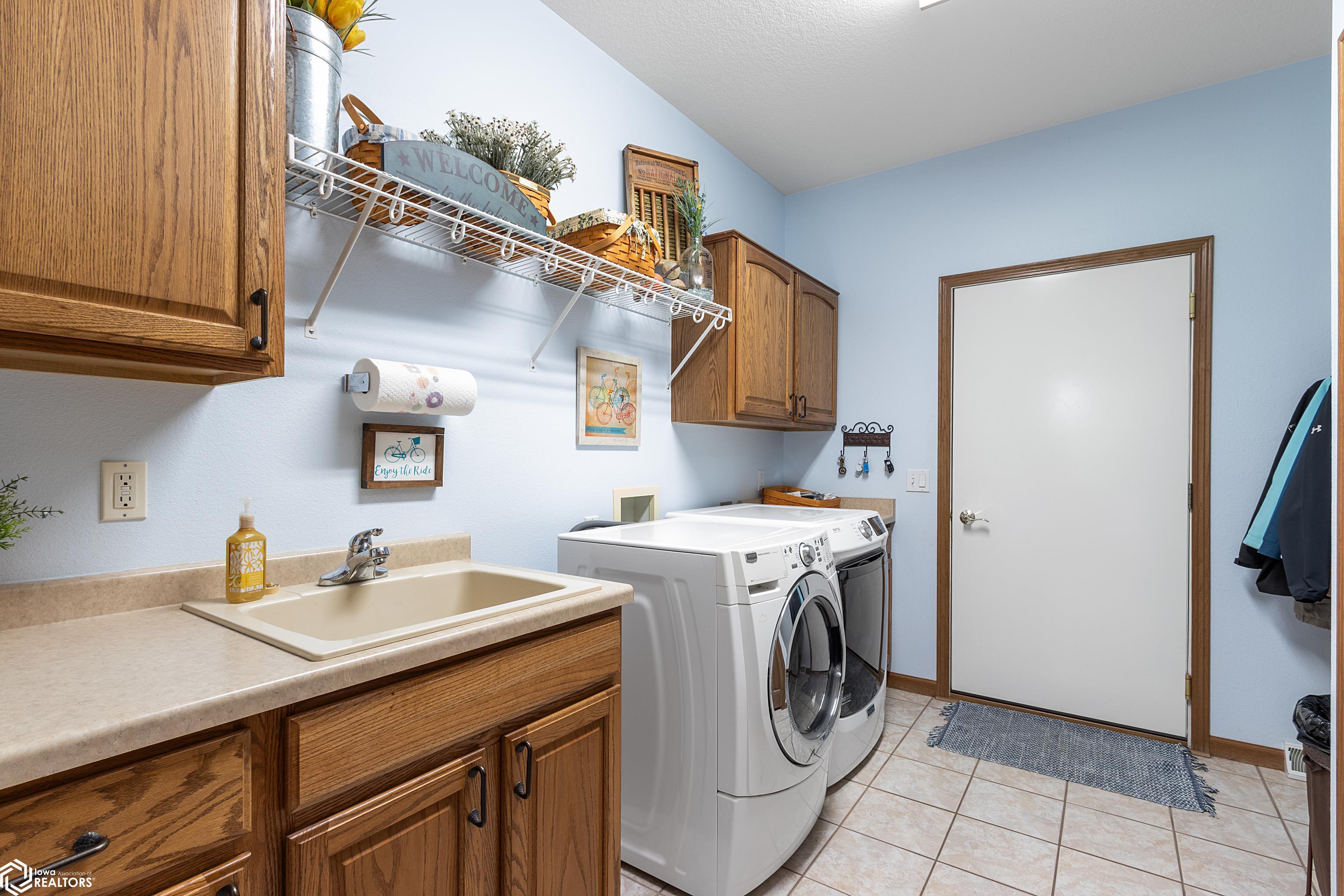 15261 Dodge Ave, Clear Lake, Iowa image 13