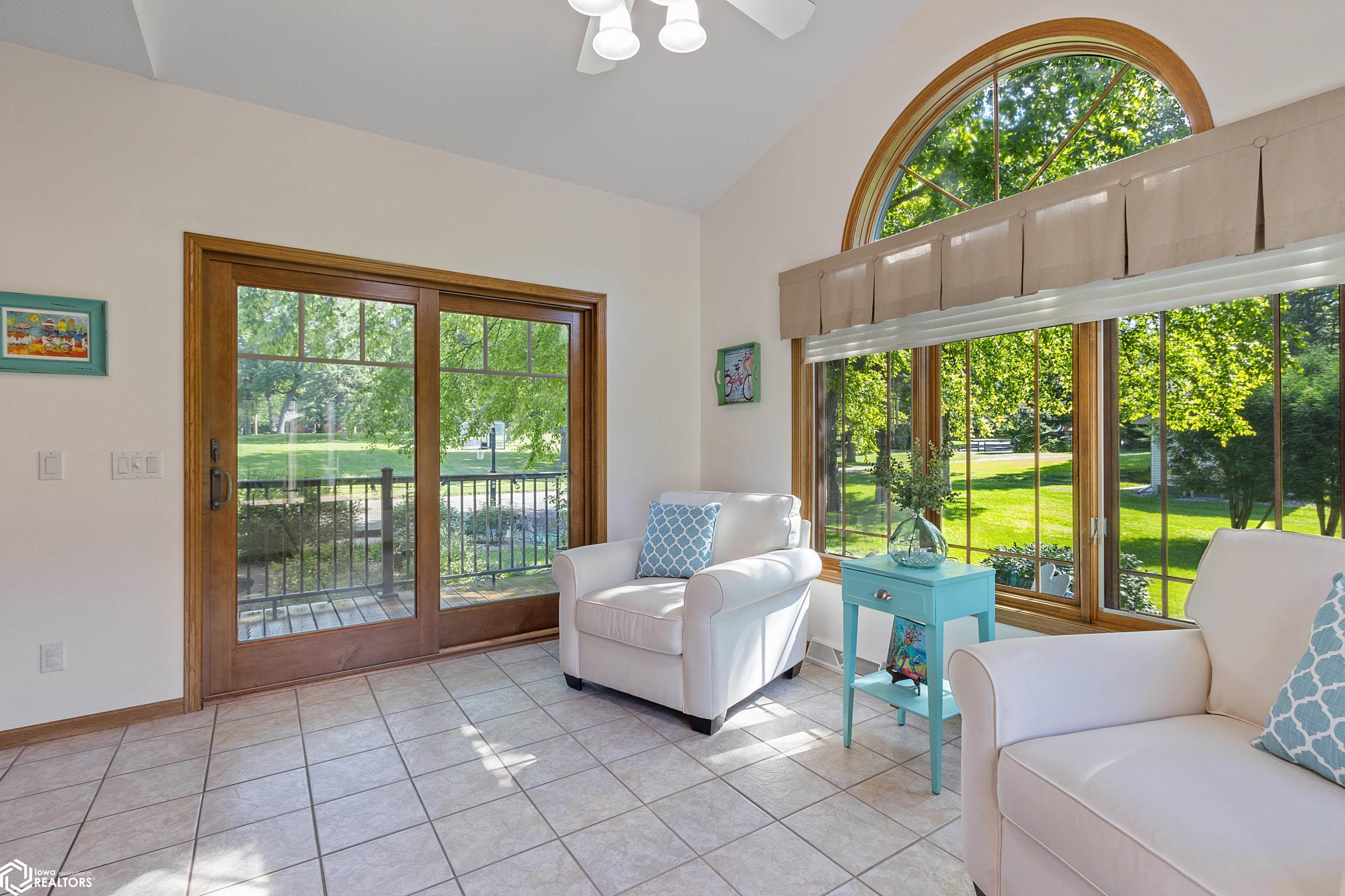 15261 Dodge Ave, Clear Lake, Iowa image 22